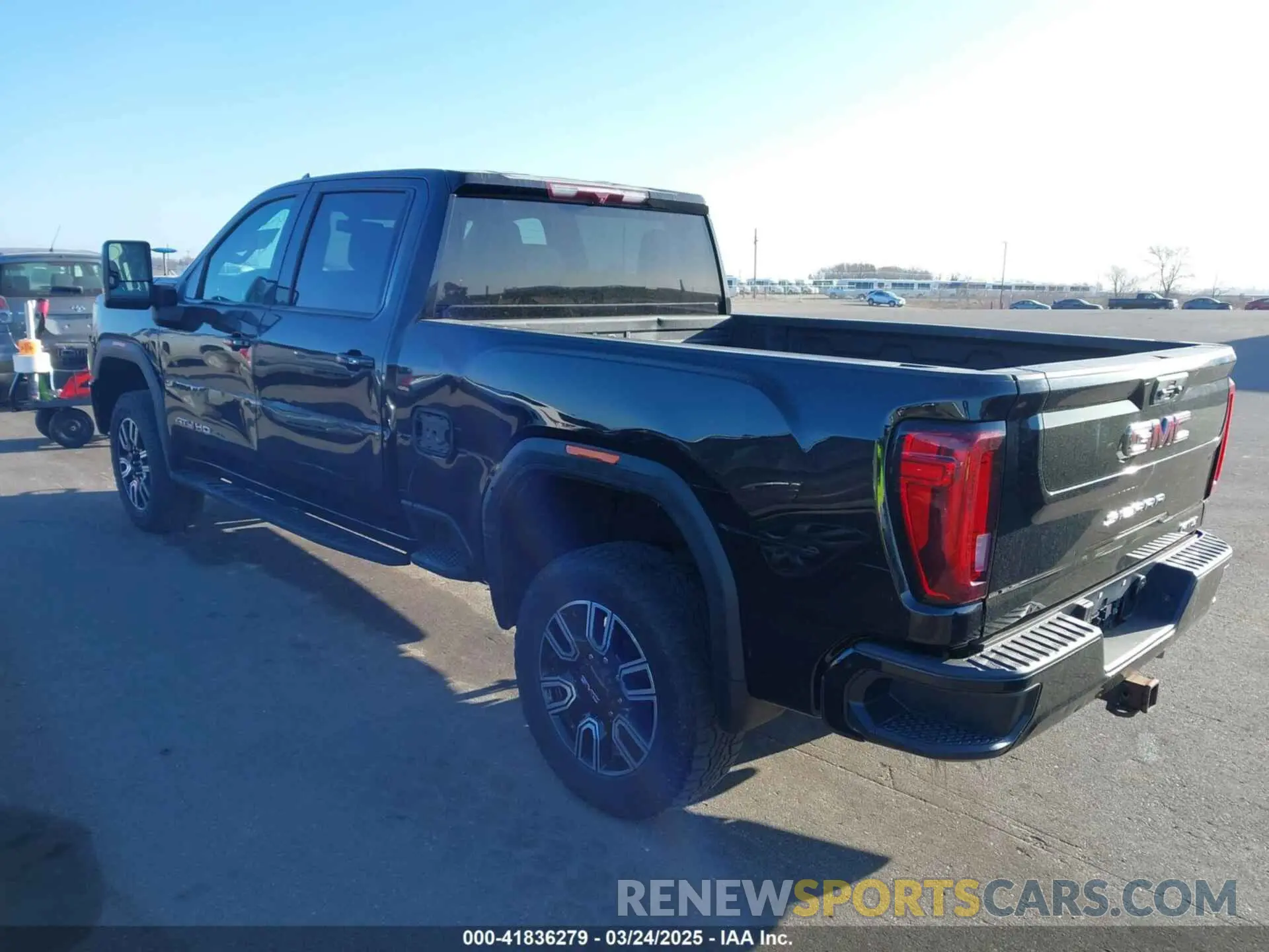 3 Photograph of a damaged car 1GT49VEY7NF134804 GMC SIERRA 3500HD 2022