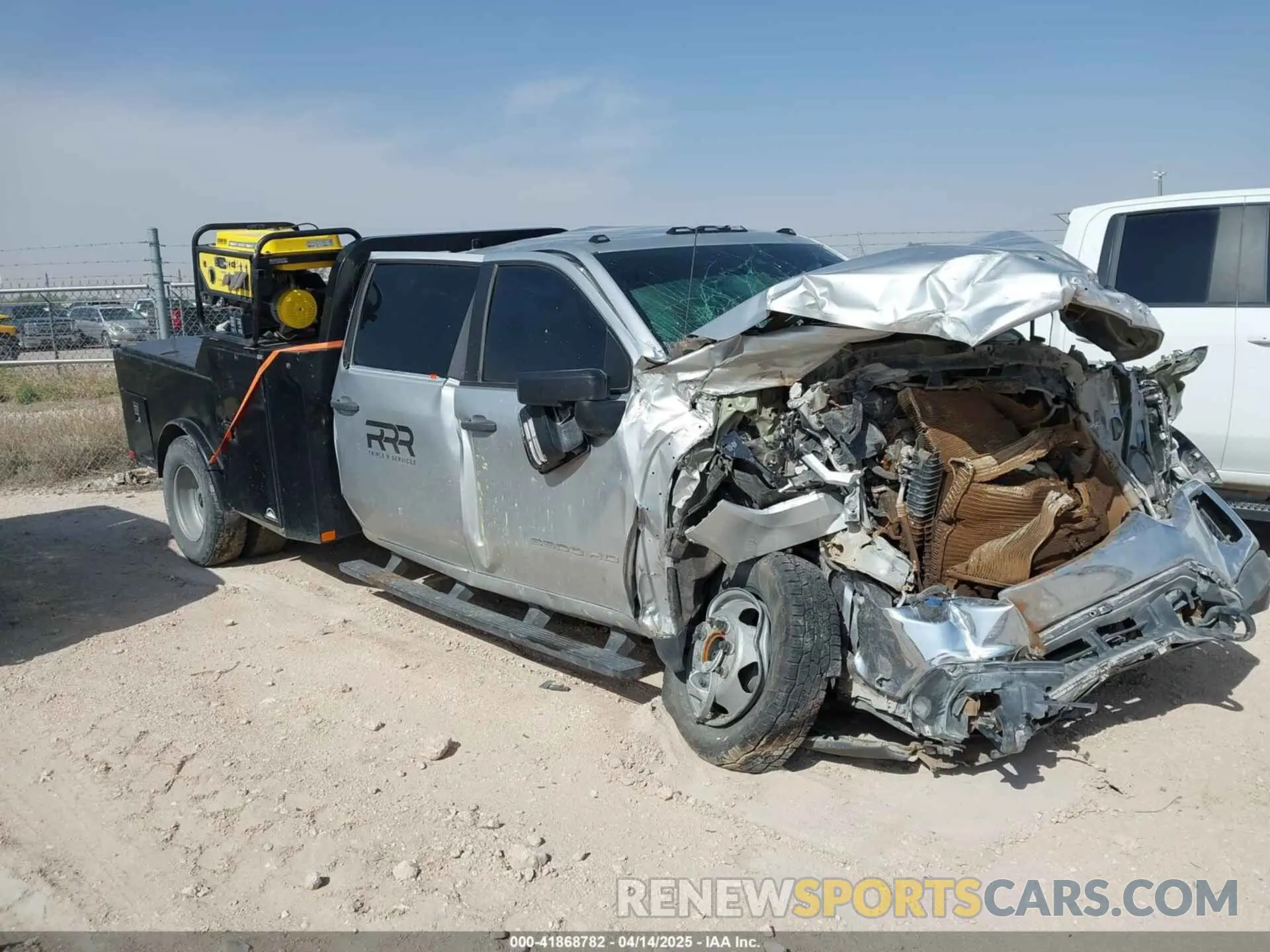1 Photograph of a damaged car 1GT49SEY2PF232155 GMC SIERRA 3500HD 2023