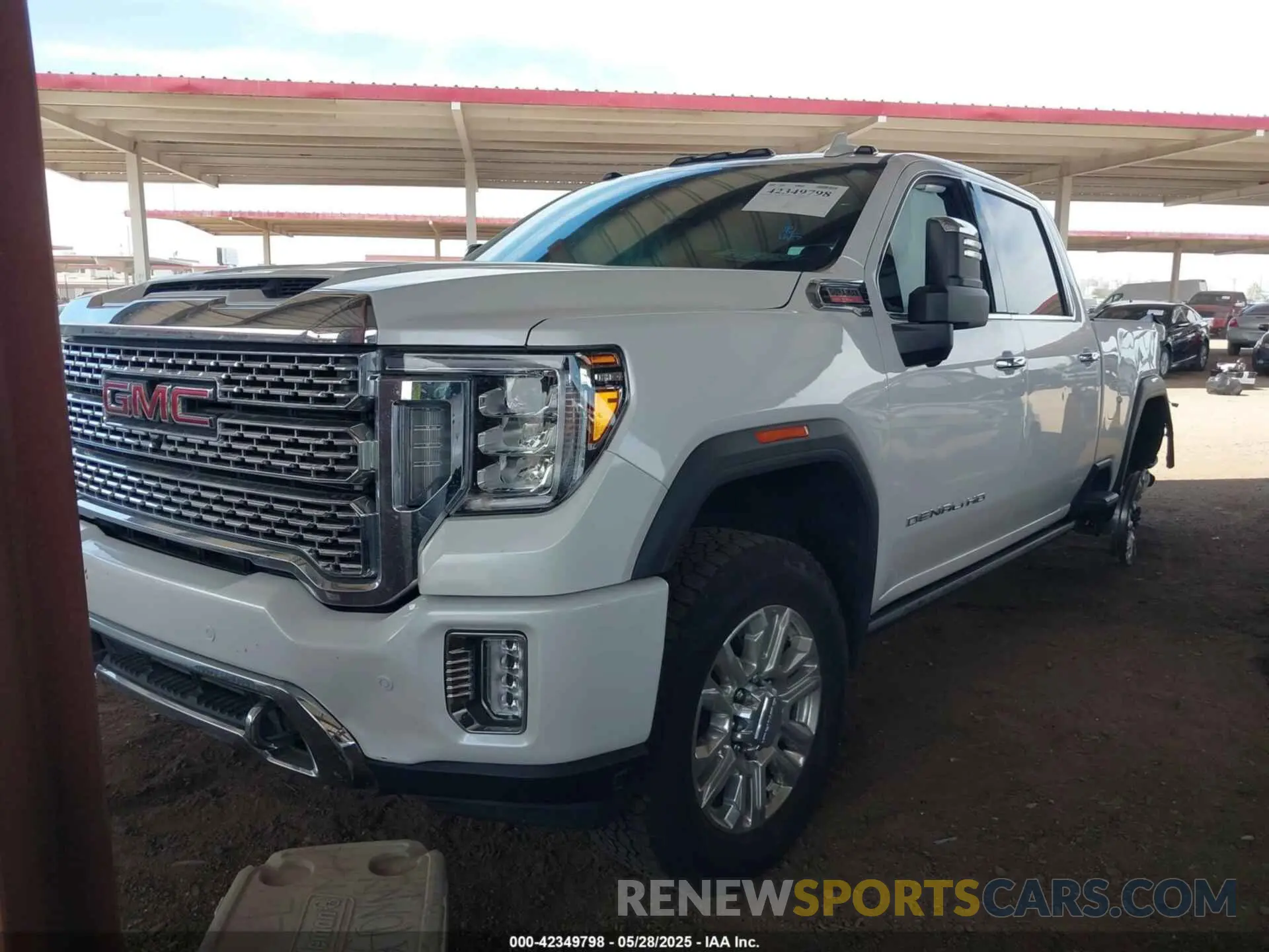 2 Photograph of a damaged car 1GT49WEY9PF230345 GMC SIERRA 3500HD 2023