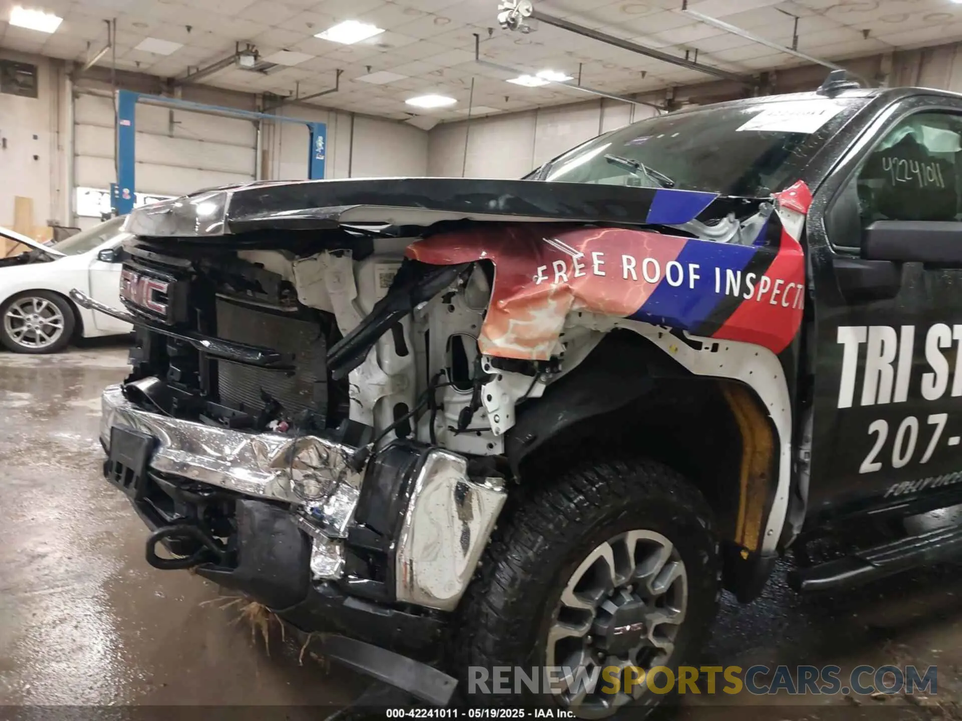 14 Photograph of a damaged car 1GT49SE75RF337217 GMC SIERRA 3500HD 2024