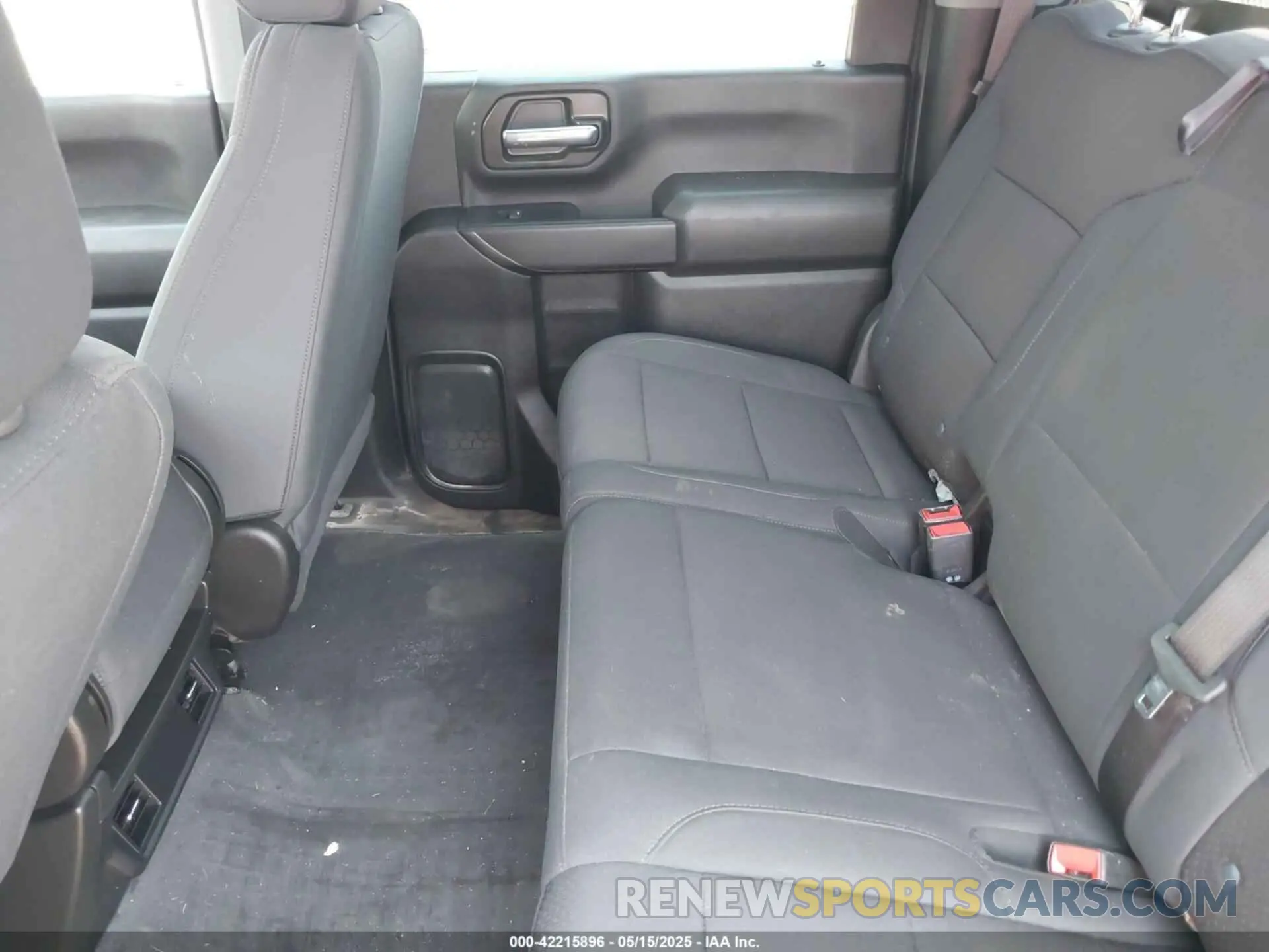 7 Photograph of a damaged car 1GT49SEY8RF434646 GMC SIERRA 3500HD 2024