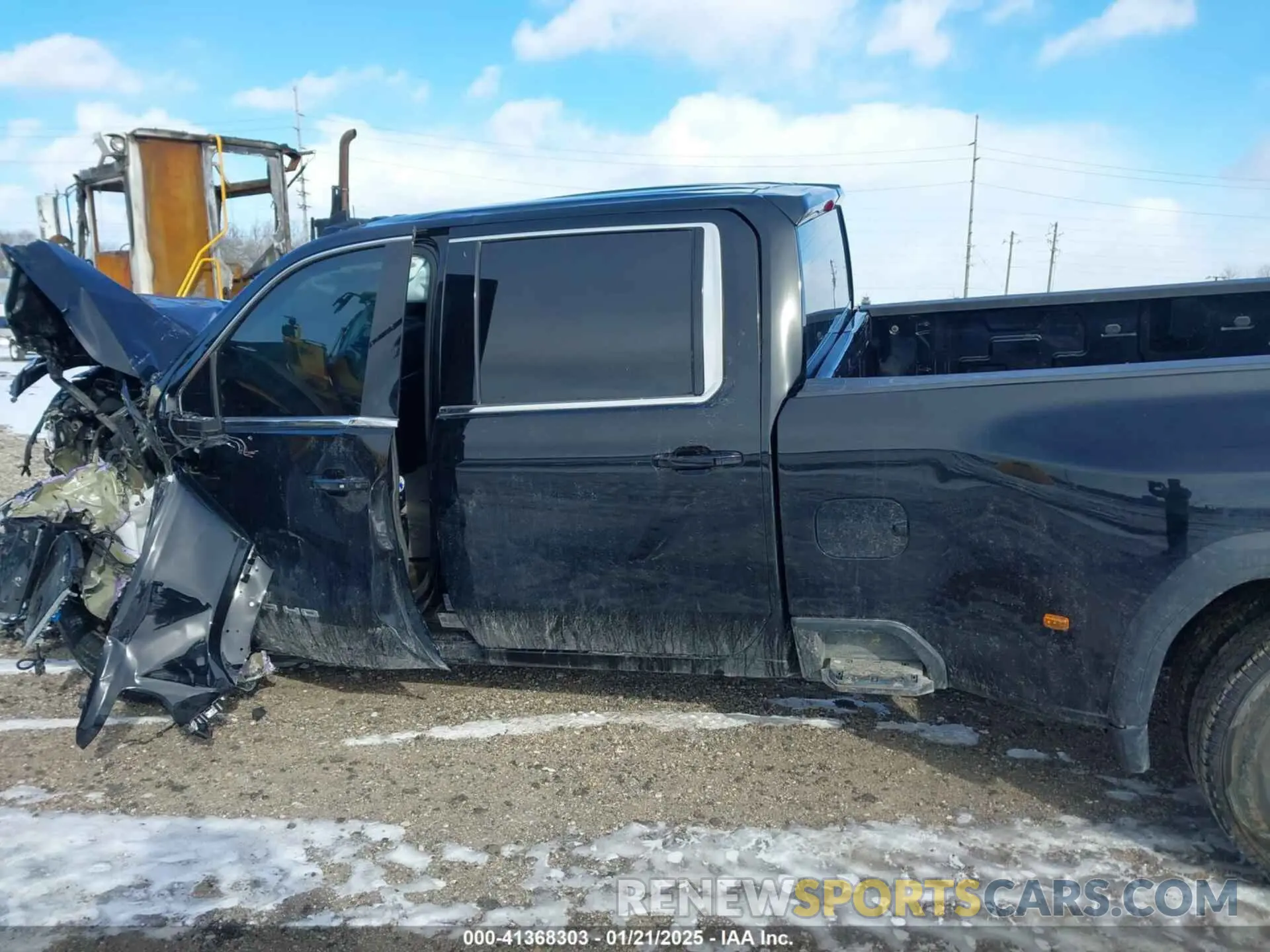 16 Photograph of a damaged car 1GT49TEY9RF257451 GMC SIERRA 3500HD 2024