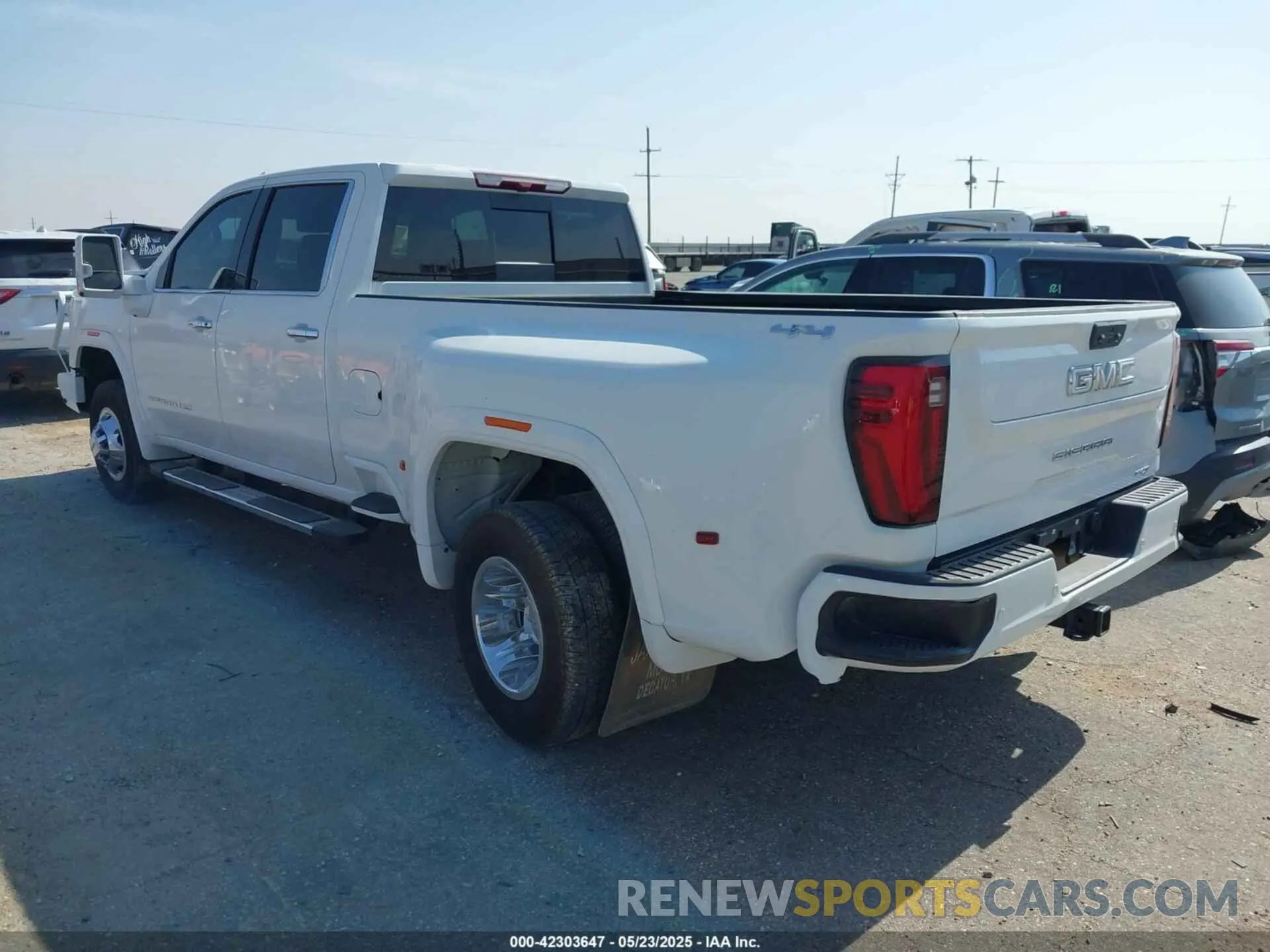 3 Photograph of a damaged car 1GT49UEY4RF377826 GMC SIERRA 3500HD 2024