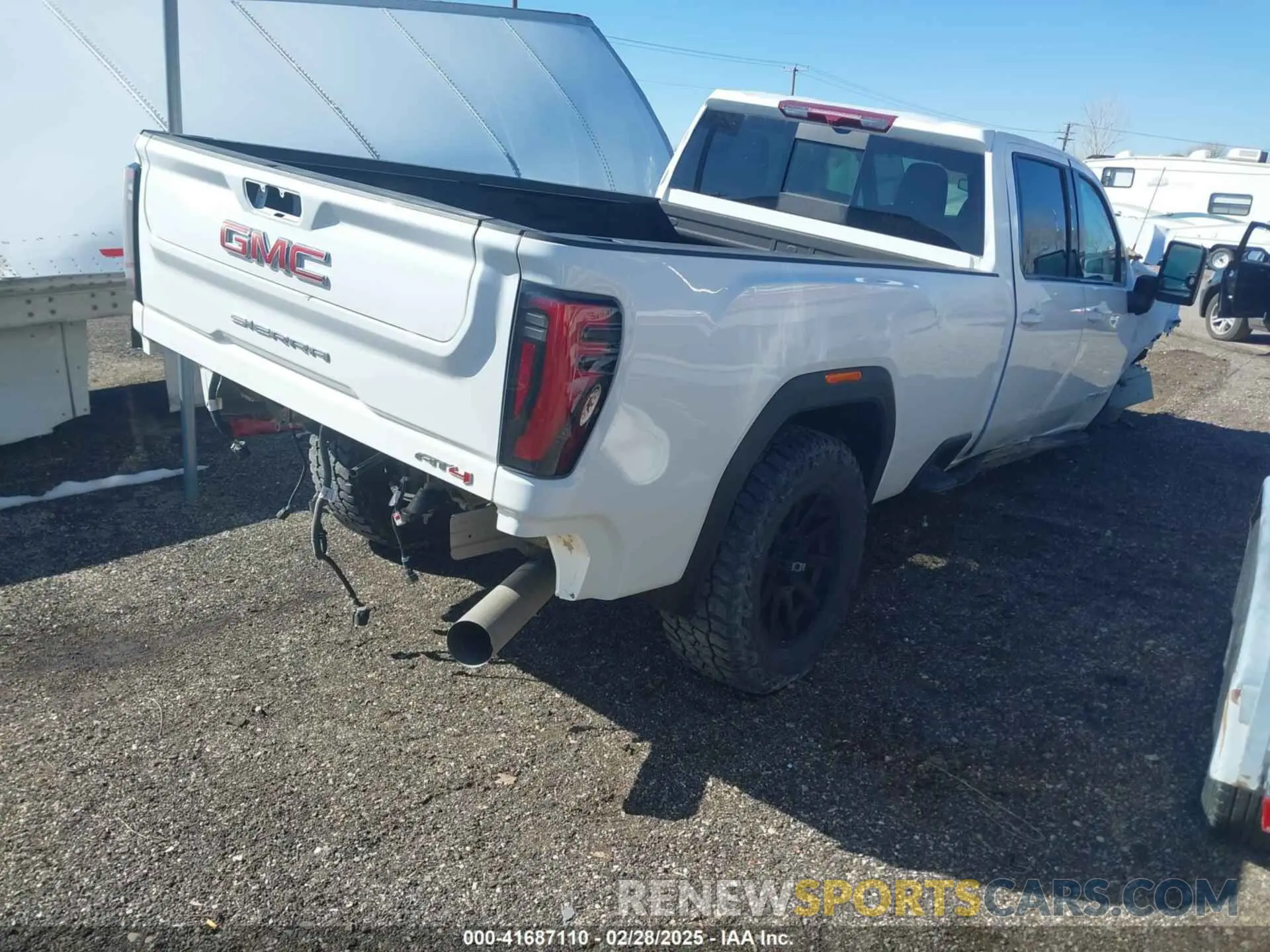 4 Photograph of a damaged car 1GT49VEY4RF221968 GMC SIERRA 3500HD 2024