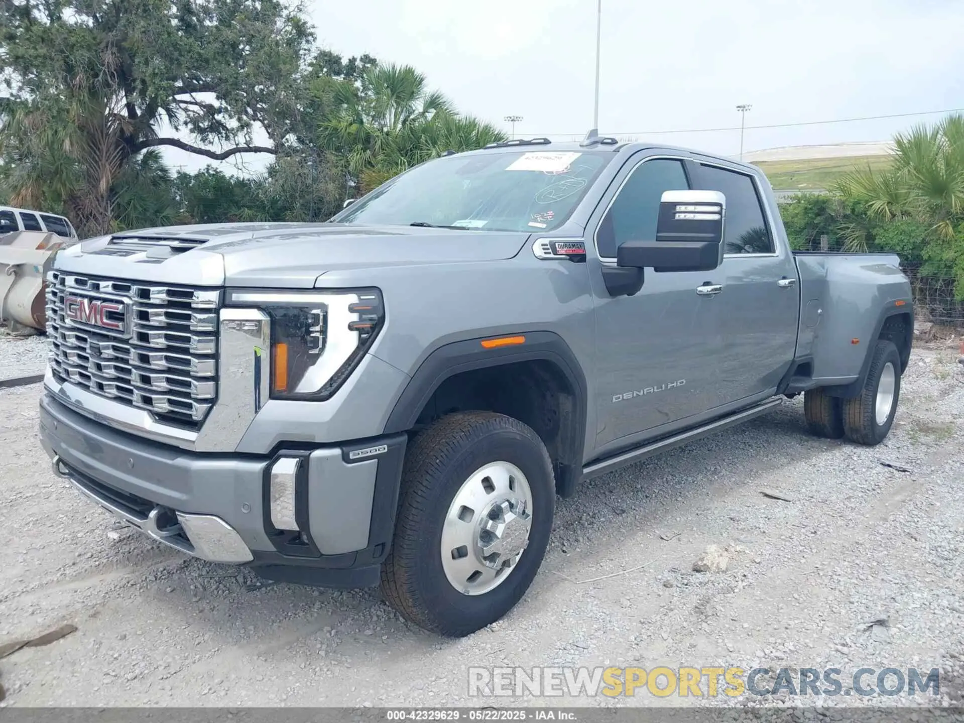 2 Photograph of a damaged car 1GT49WEY0RF318199 GMC SIERRA 3500HD 2024