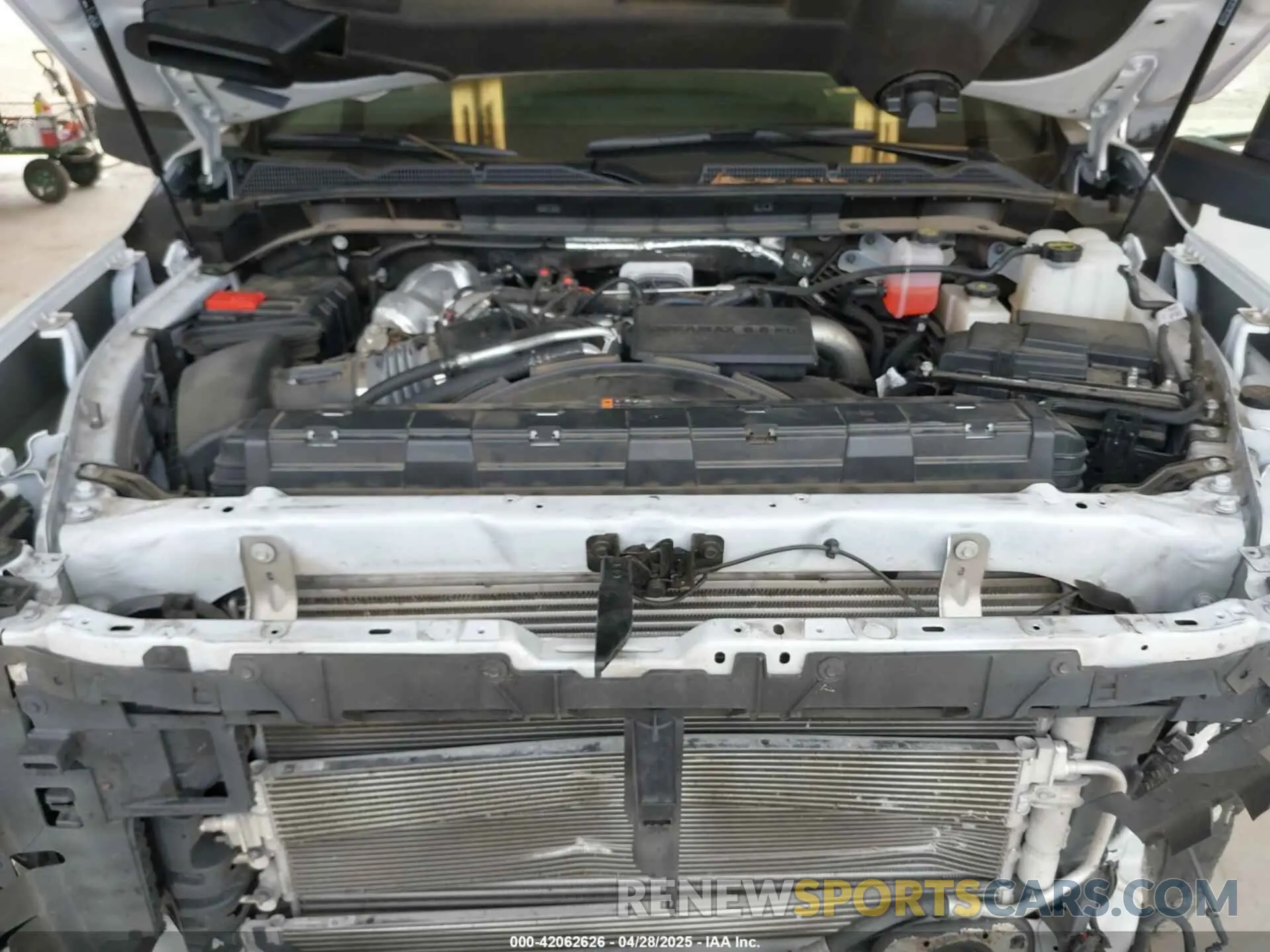 10 Photograph of a damaged car 1GT49YEY3RF370616 GMC SIERRA 3500HD 2024