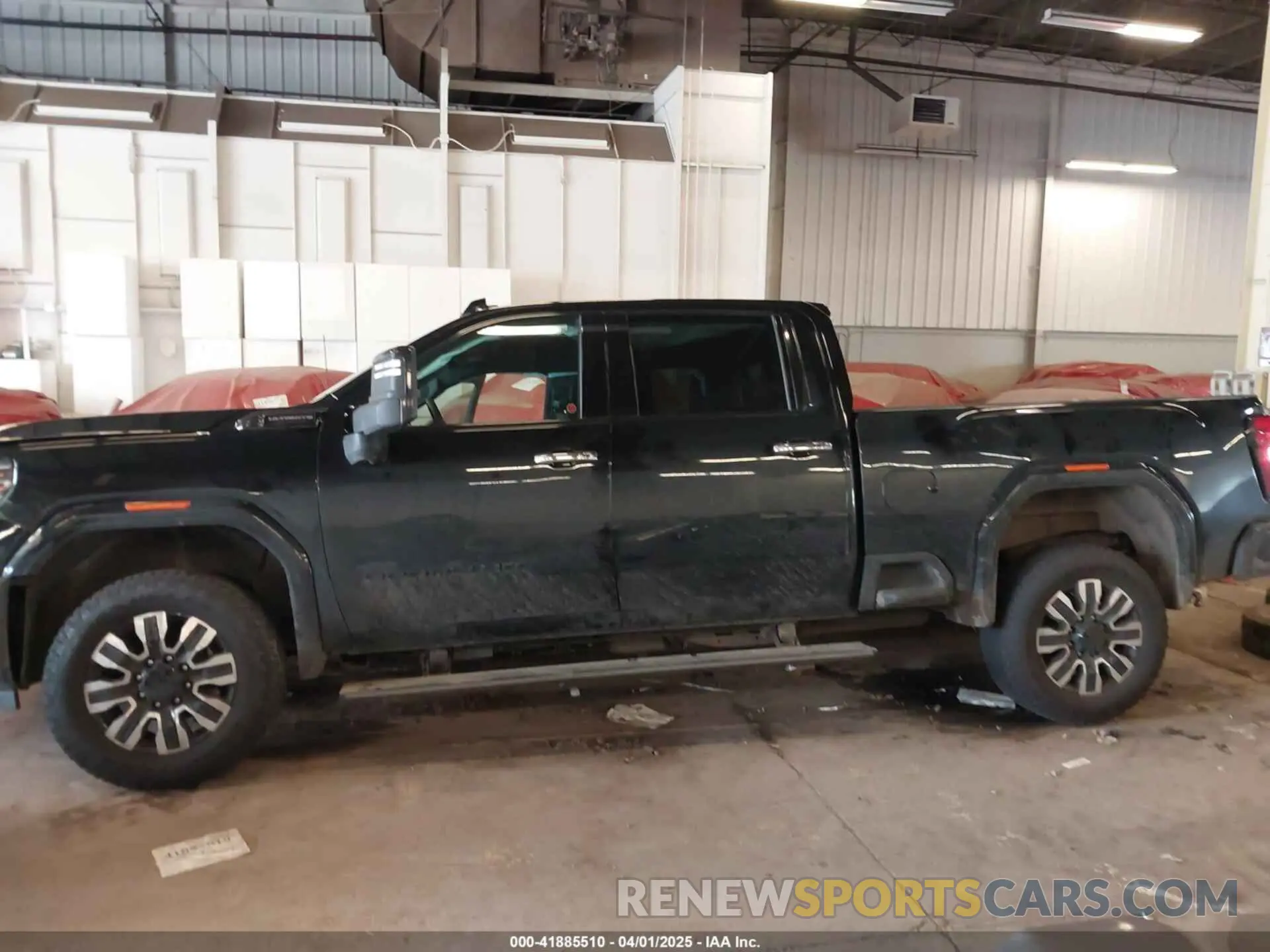 15 Photograph of a damaged car 1GT49YEY9RF278538 GMC SIERRA 3500HD 2024