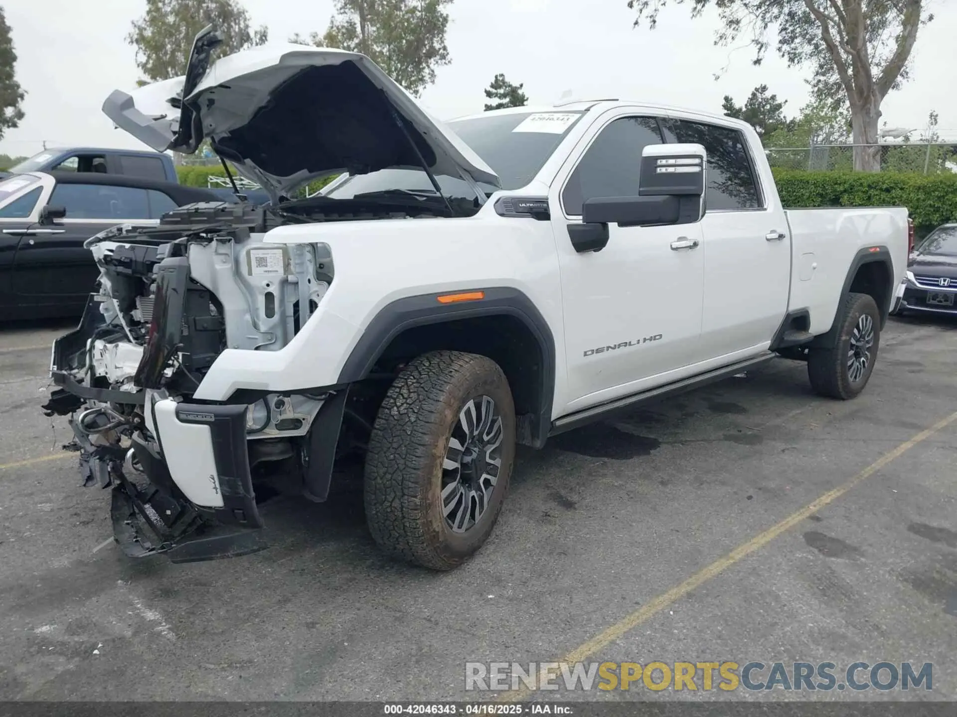 2 Photograph of a damaged car 1GT4UYEY0SF129729 GMC SIERRA 3500HD 2025