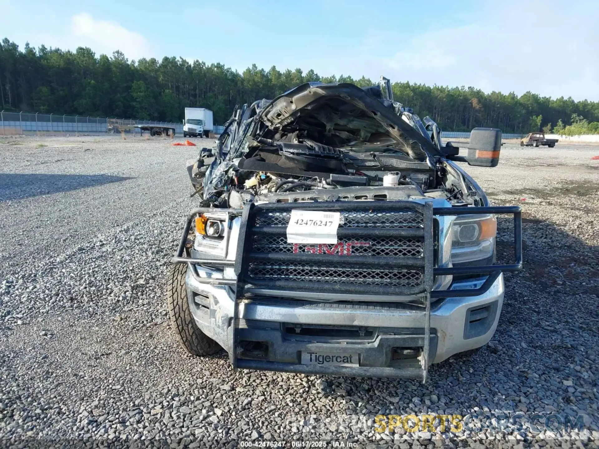 12 Photograph of a damaged car 1GD42TCY2KF160505 GMC SIERRA 3500HD CHASSIS 2019