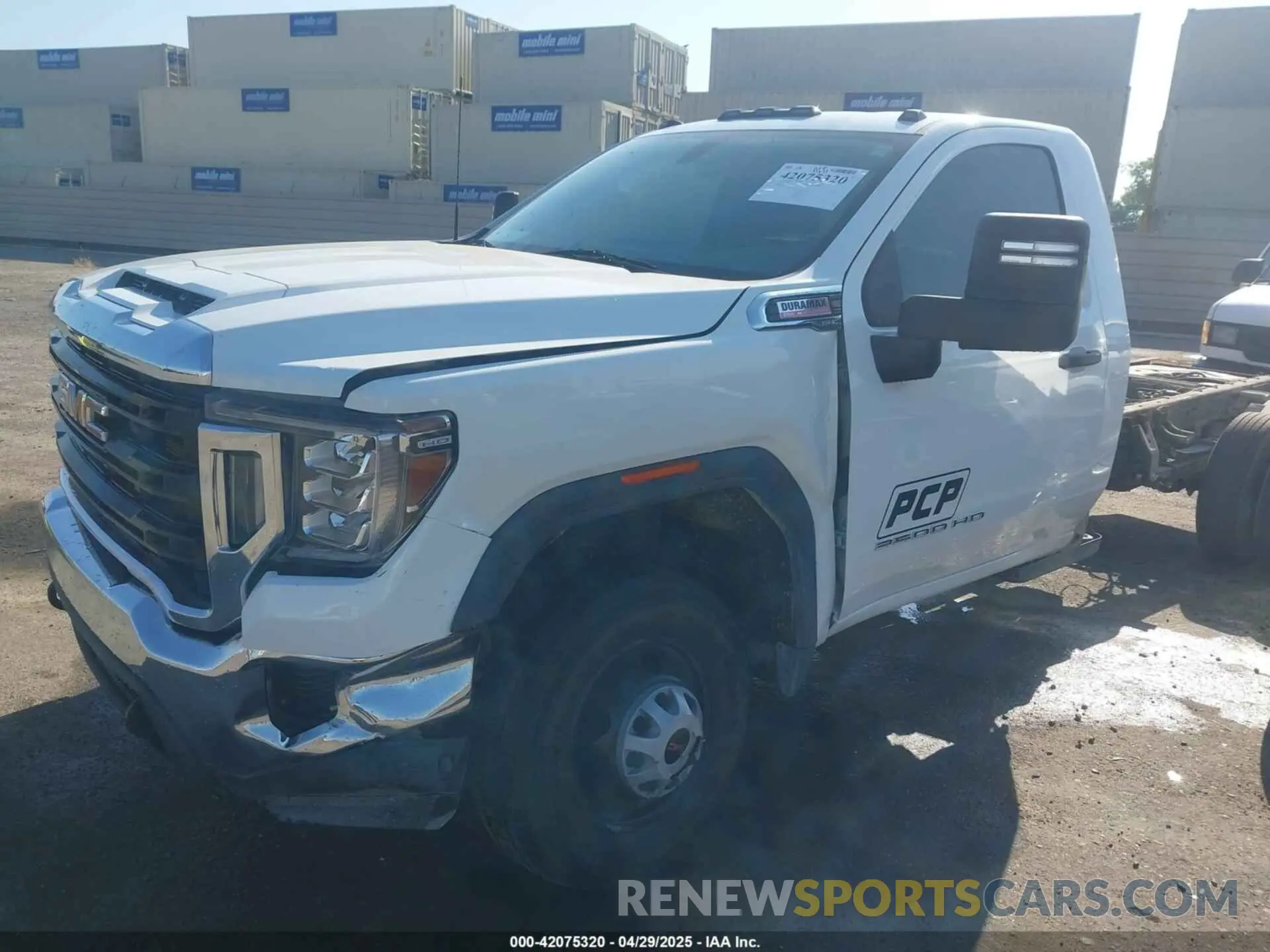 2 Photograph of a damaged car 1GD39SEY1LF294566 GMC SIERRA 3500HD CHASSIS 2020