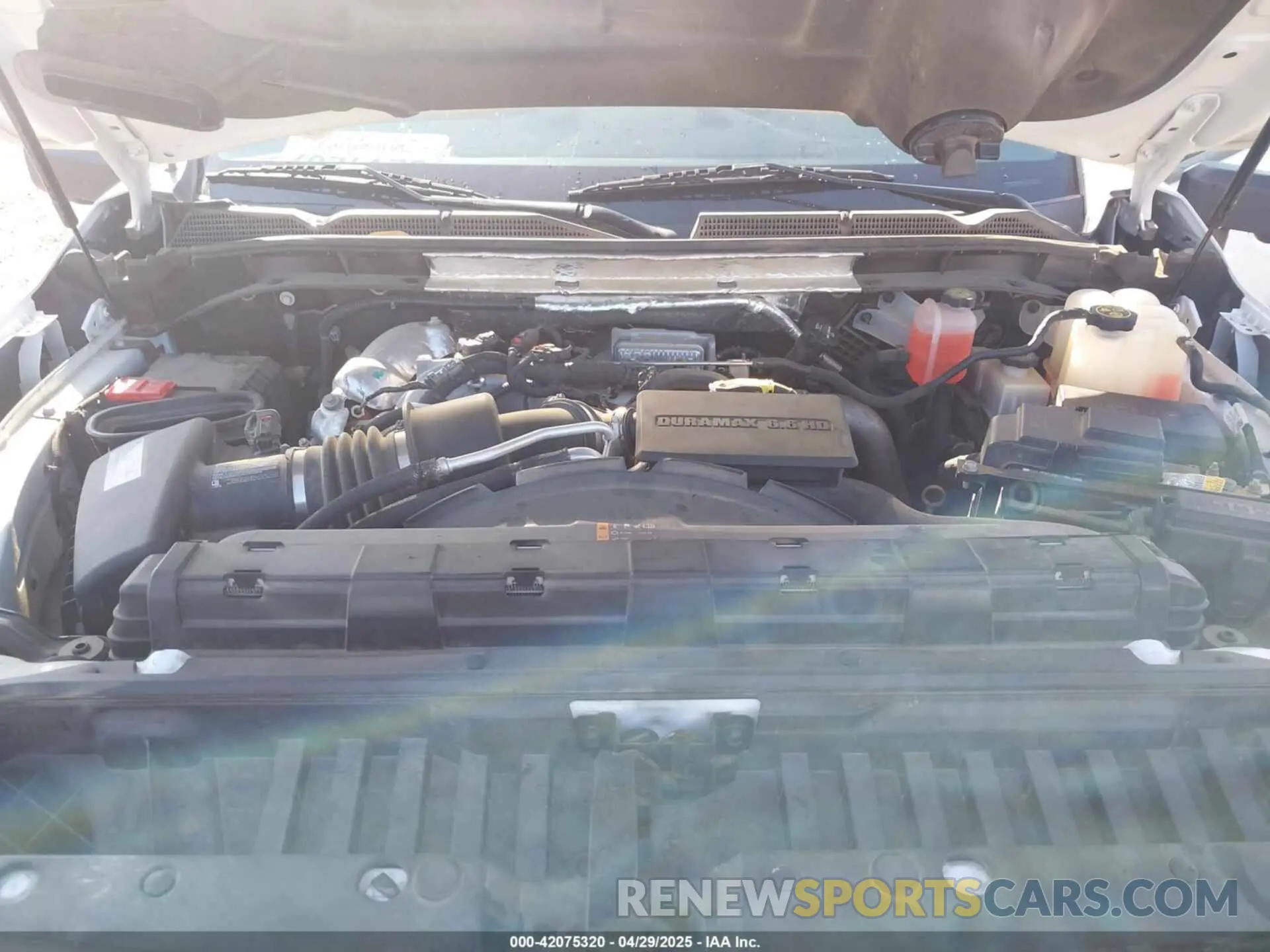 9 Photograph of a damaged car 1GD39SEY1LF294566 GMC SIERRA 3500HD CHASSIS 2020