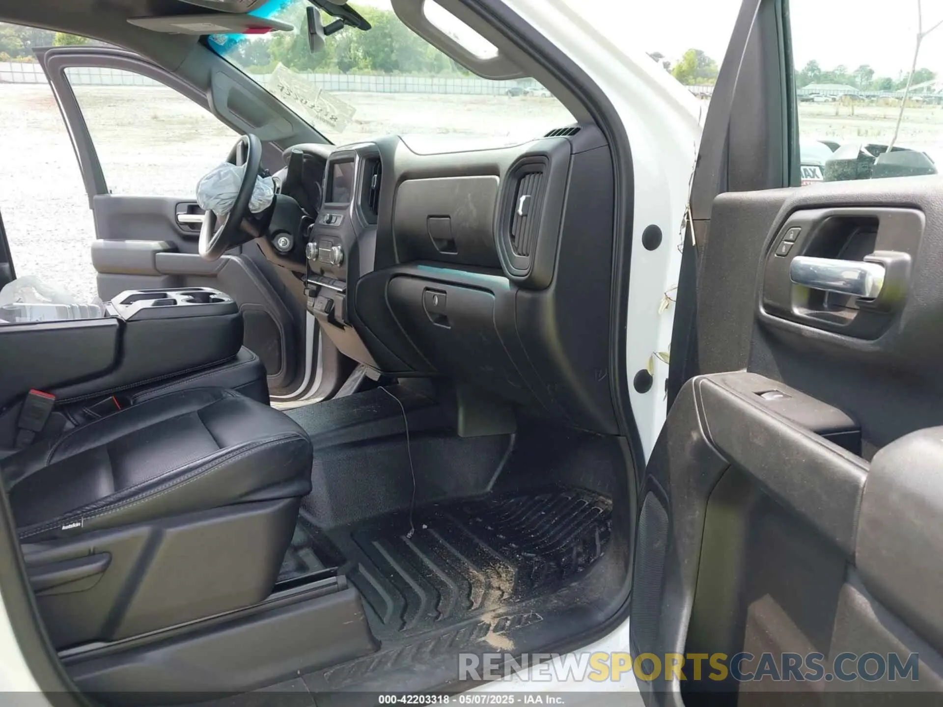 7 Photograph of a damaged car 1GD49SEY8MF285661 GMC SIERRA 3500HD CHASSIS 2021
