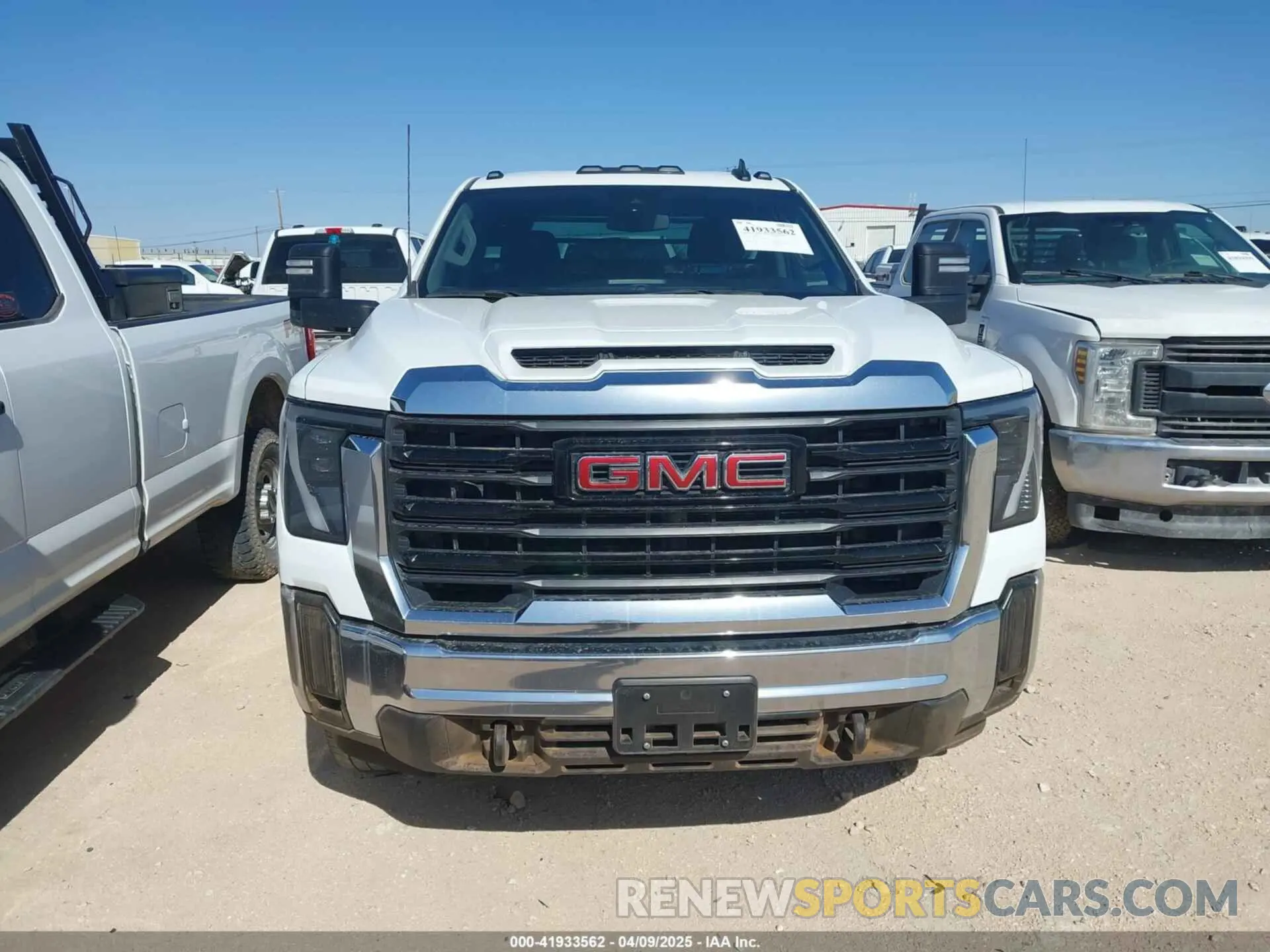 12 Photograph of a damaged car 1GD38PE79RF249598 GMC SIERRA 3500HD CHASSIS 2024