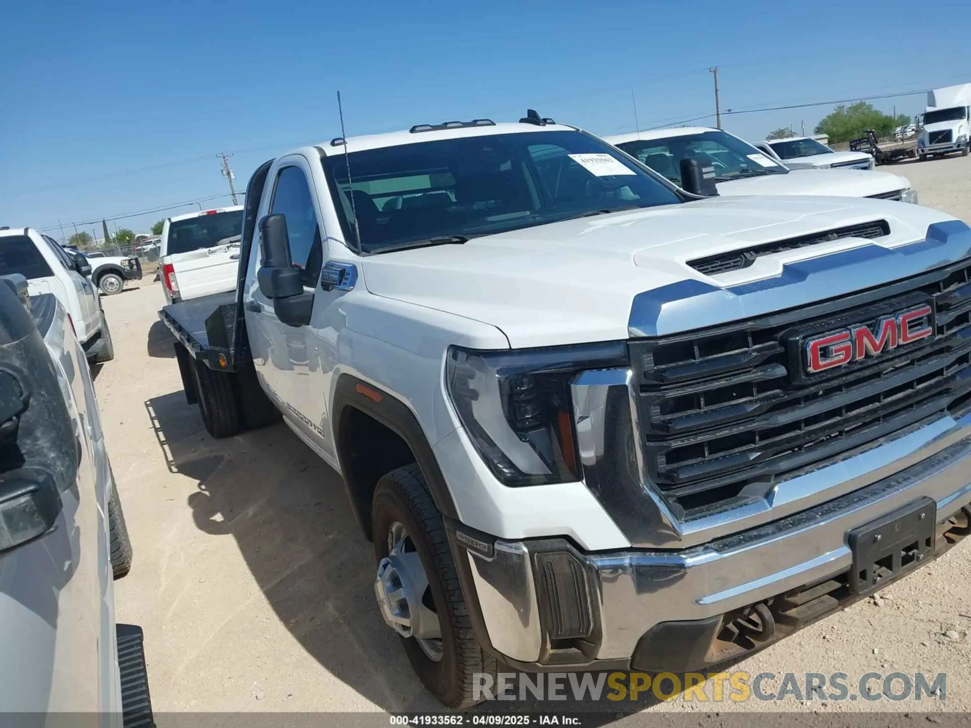 13 Photograph of a damaged car 1GD38PE79RF249598 GMC SIERRA 3500HD CHASSIS 2024
