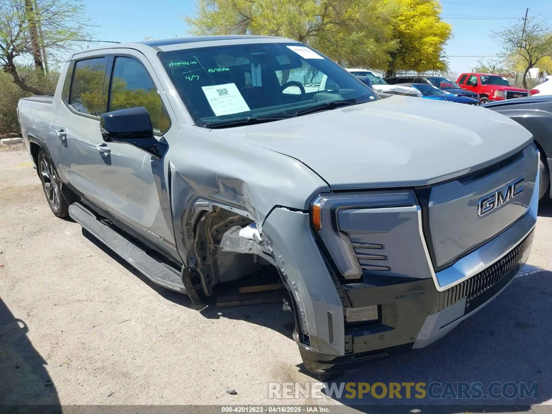1 Photograph of a damaged car 1GT401EL6RU400726 GMC SIERRA EV 2024