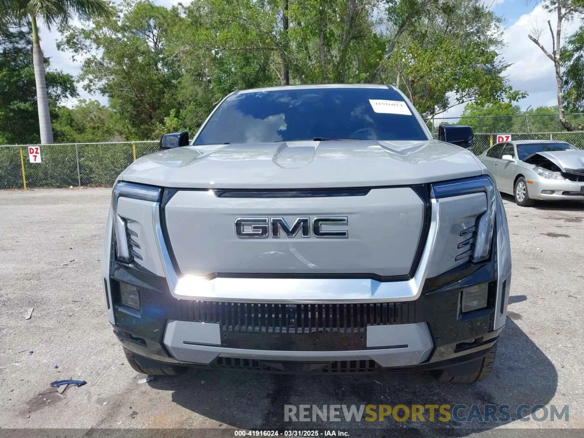 13 Photograph of a damaged car 1GT401ELXRU402141 GMC SIERRA EV 2024