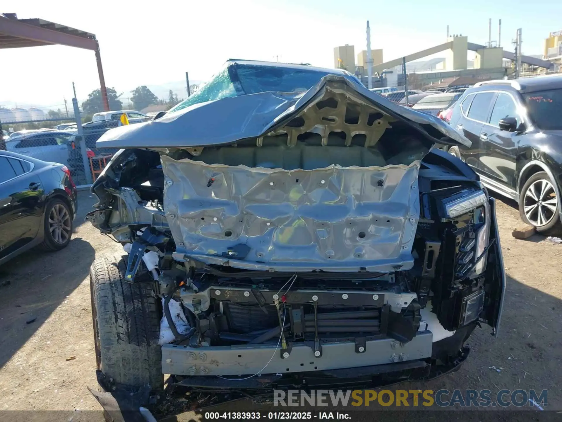 14 Photograph of a damaged car 1GT40LEL6SU402042 GMC SIERRA EV 2025