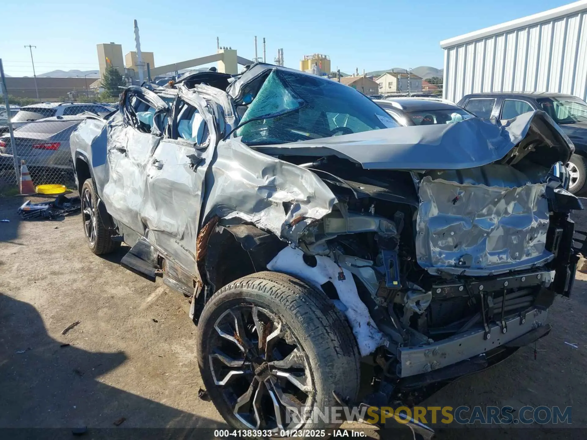 16 Photograph of a damaged car 1GT40LEL6SU402042 GMC SIERRA EV 2025