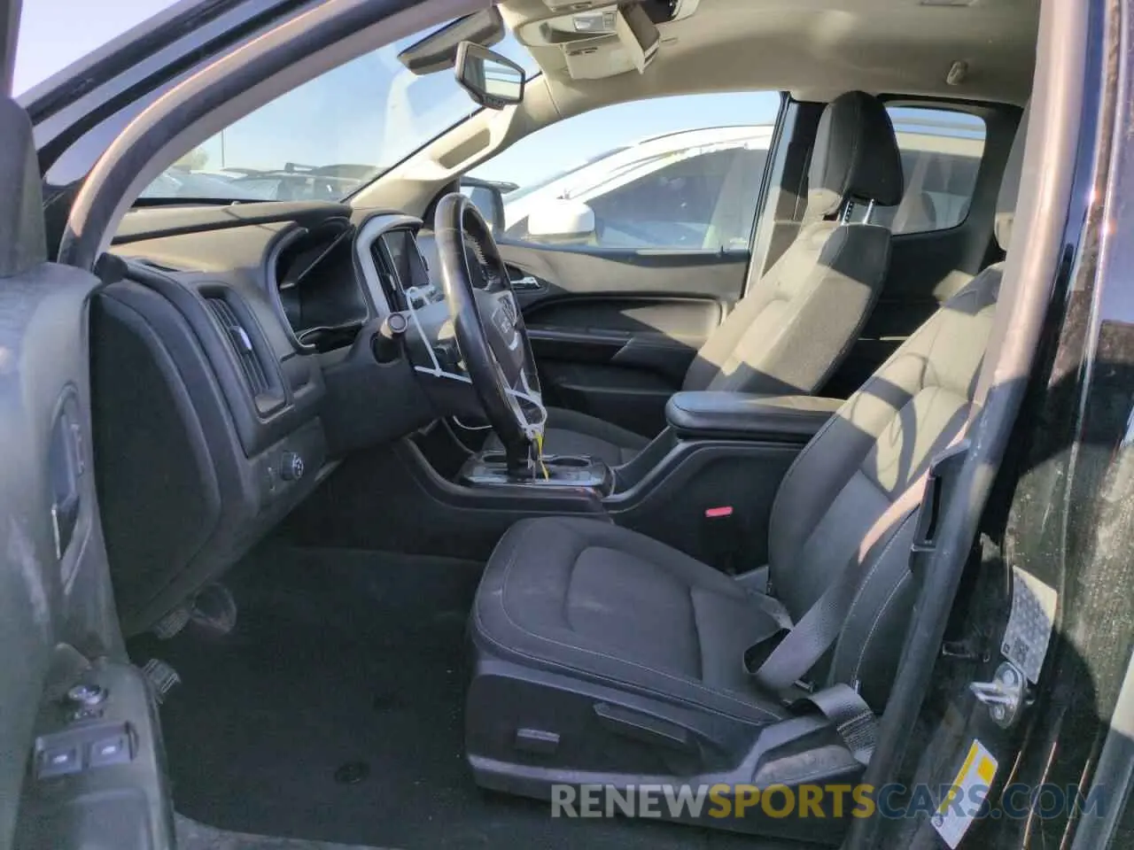 7 Photograph of a damaged car 1GTH5CEA9K1300897 GMC TERRAIN 2019