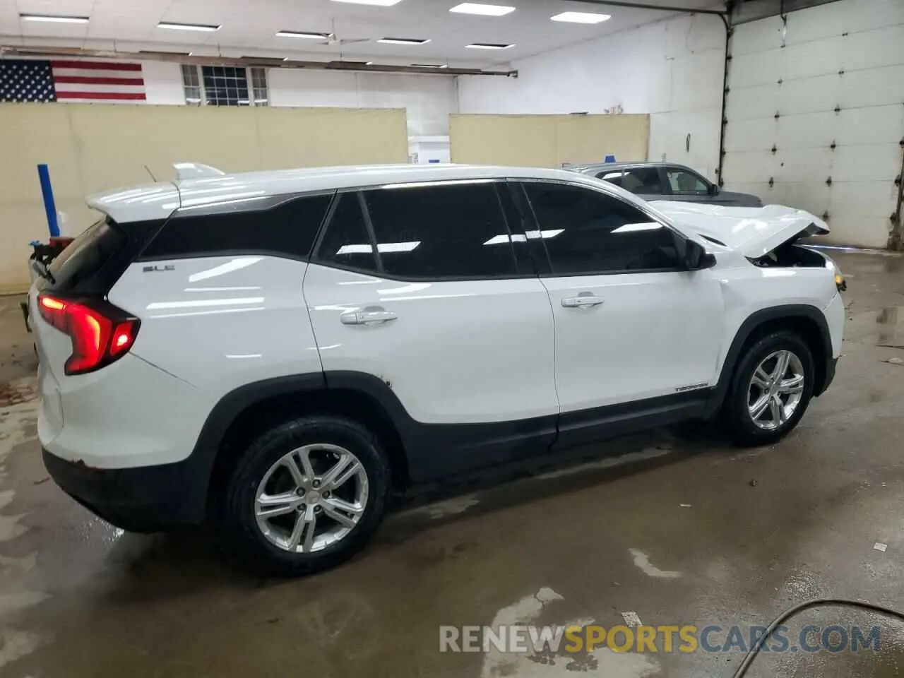 3 Photograph of a damaged car 3GKALMEV0KL102870 GMC TERRAIN 2019