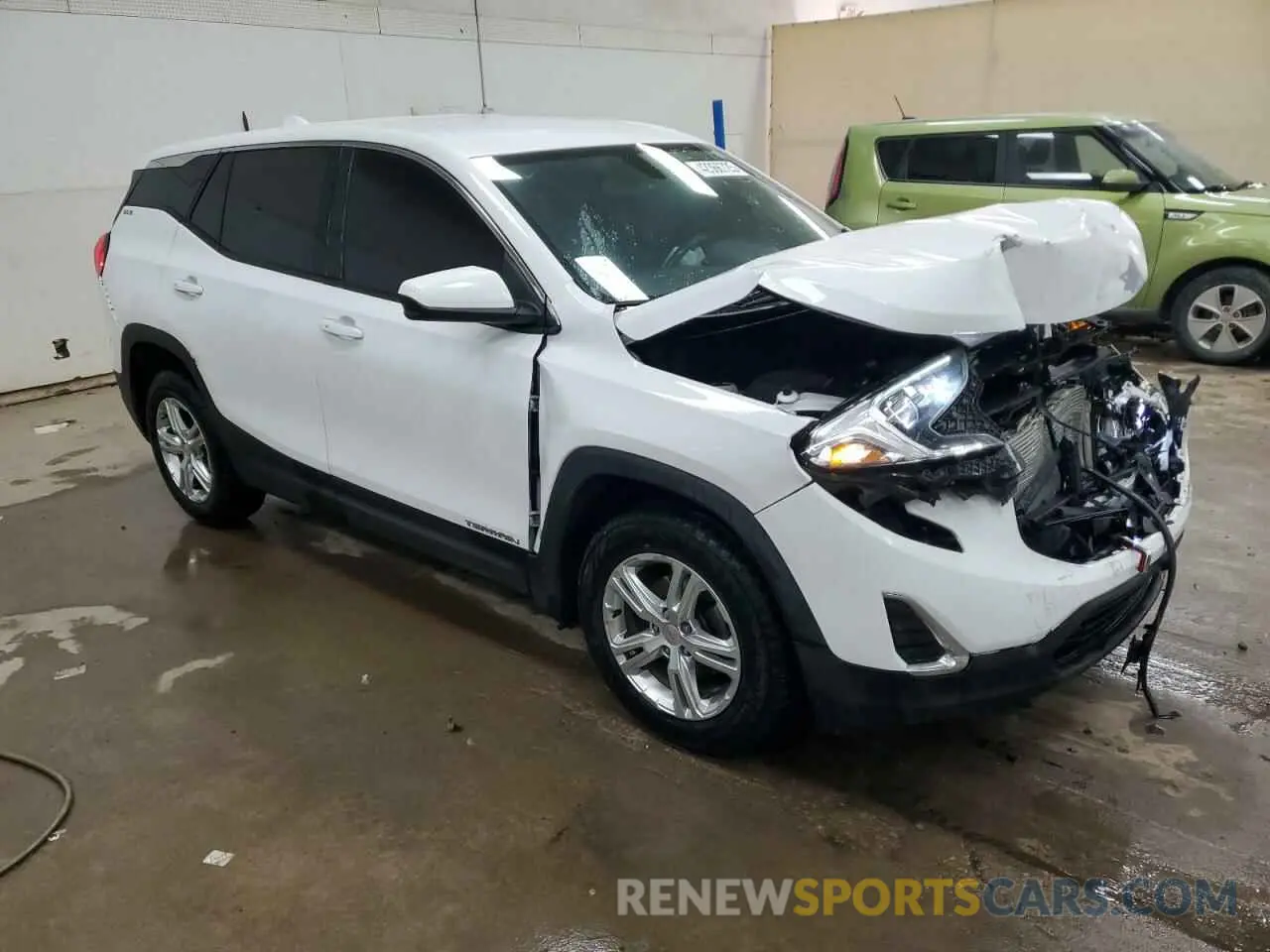 4 Photograph of a damaged car 3GKALMEV0KL102870 GMC TERRAIN 2019