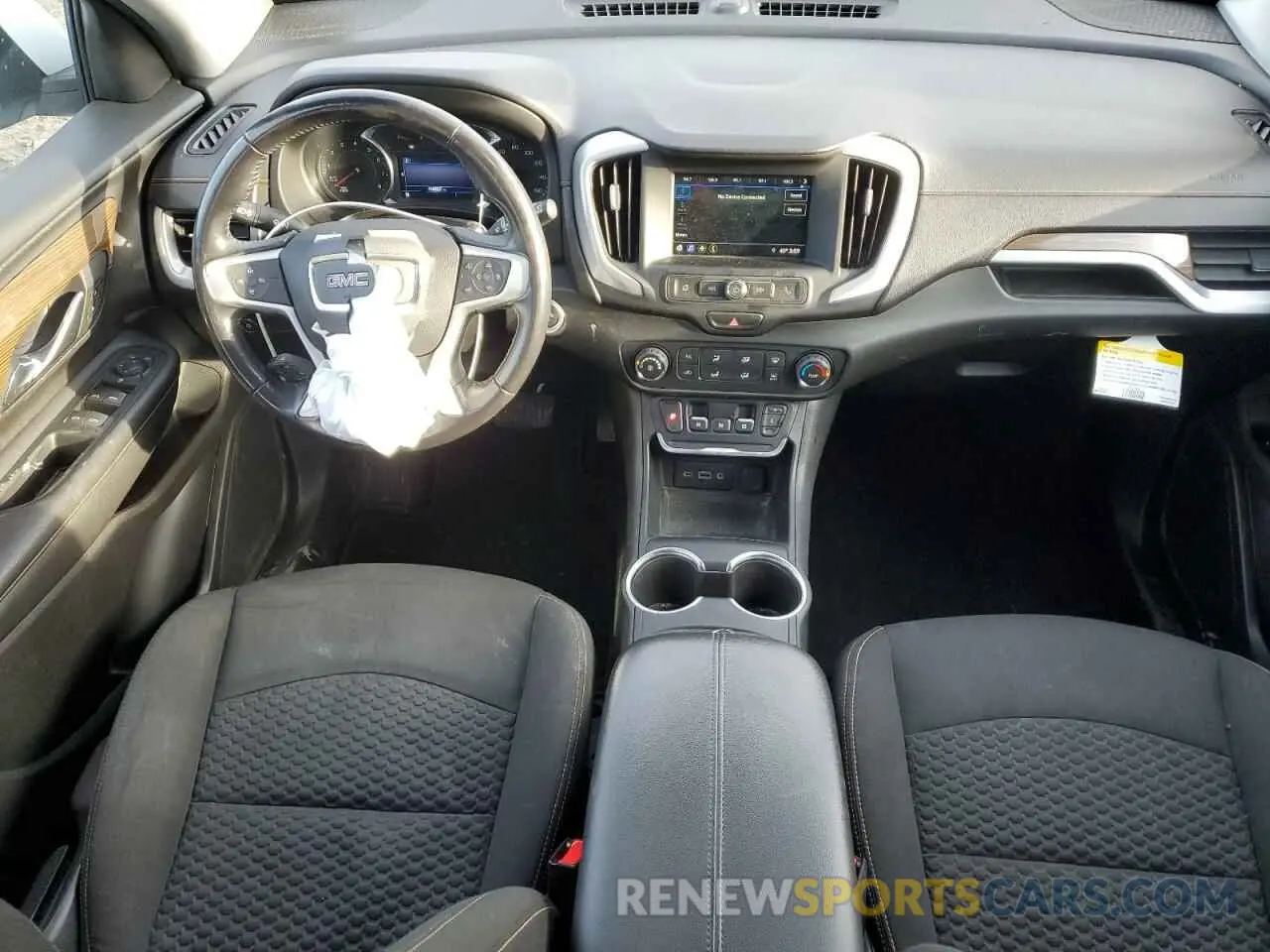 8 Photograph of a damaged car 3GKALMEV0KL104540 GMC TERRAIN 2019