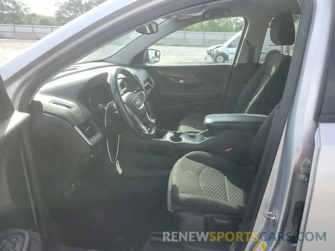 7 Photograph of a damaged car 3GKALMEV0KL118759 GMC TERRAIN 2019
