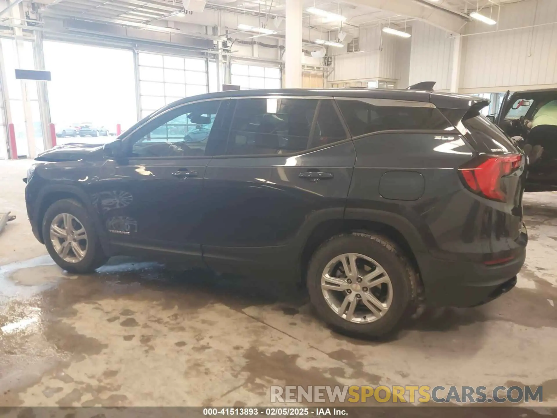 14 Photograph of a damaged car 3GKALMEV0KL121337 GMC TERRAIN 2019