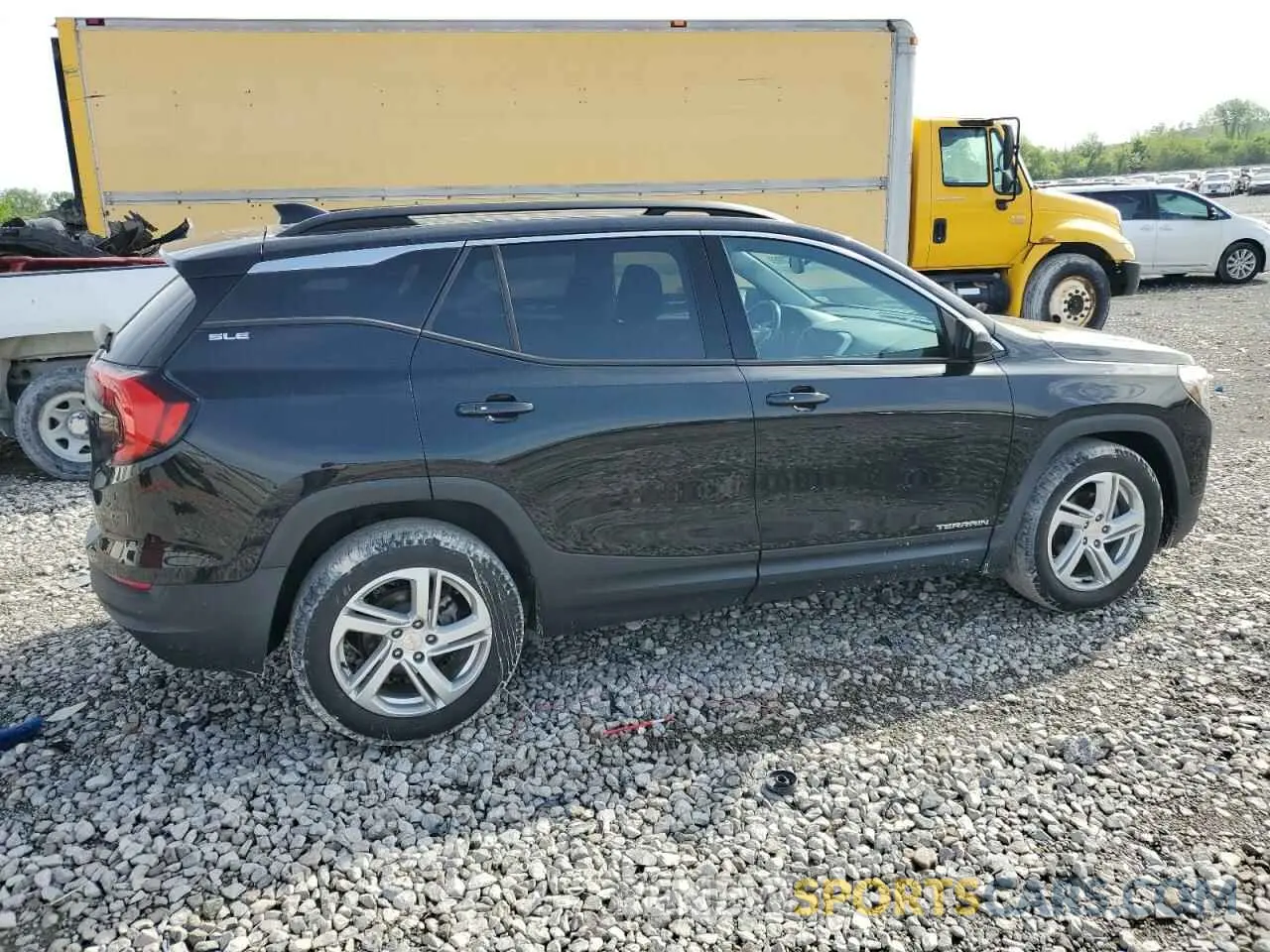 3 Photograph of a damaged car 3GKALMEV1KL102022 GMC TERRAIN 2019