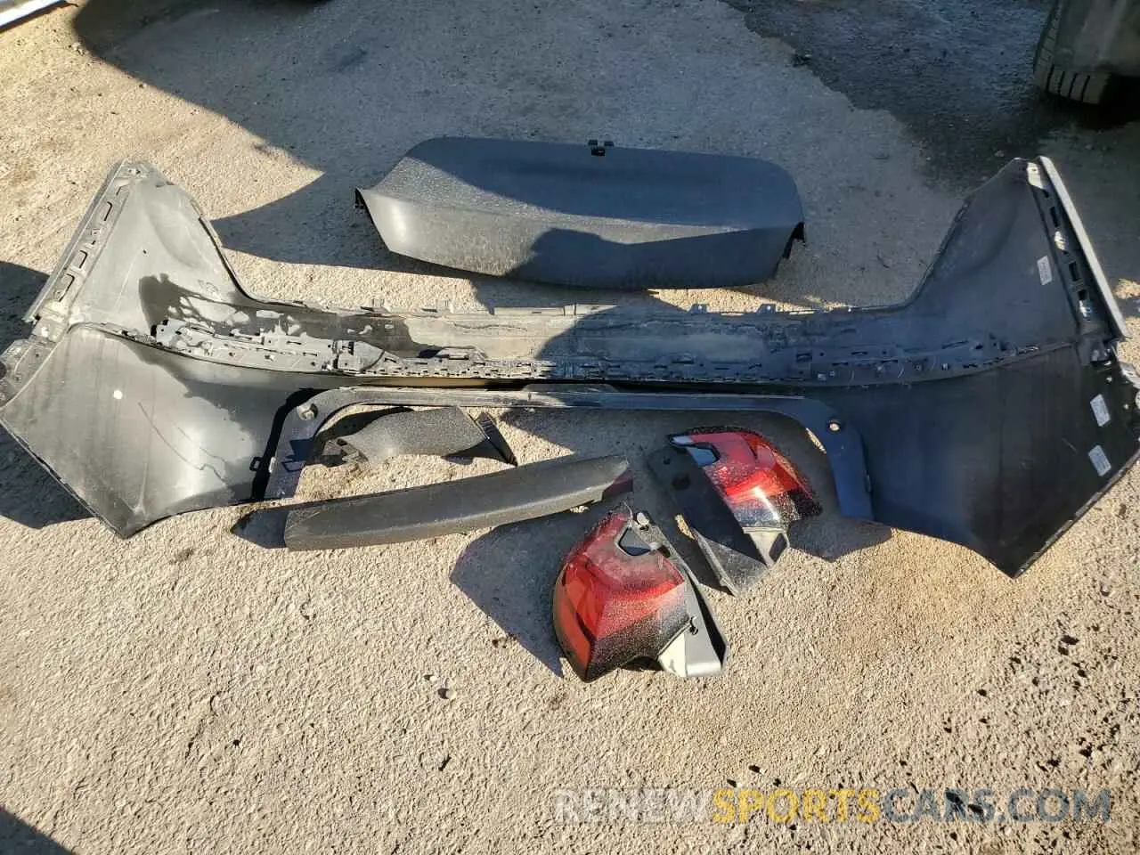 12 Photograph of a damaged car 3GKALMEV1KL151219 GMC TERRAIN 2019