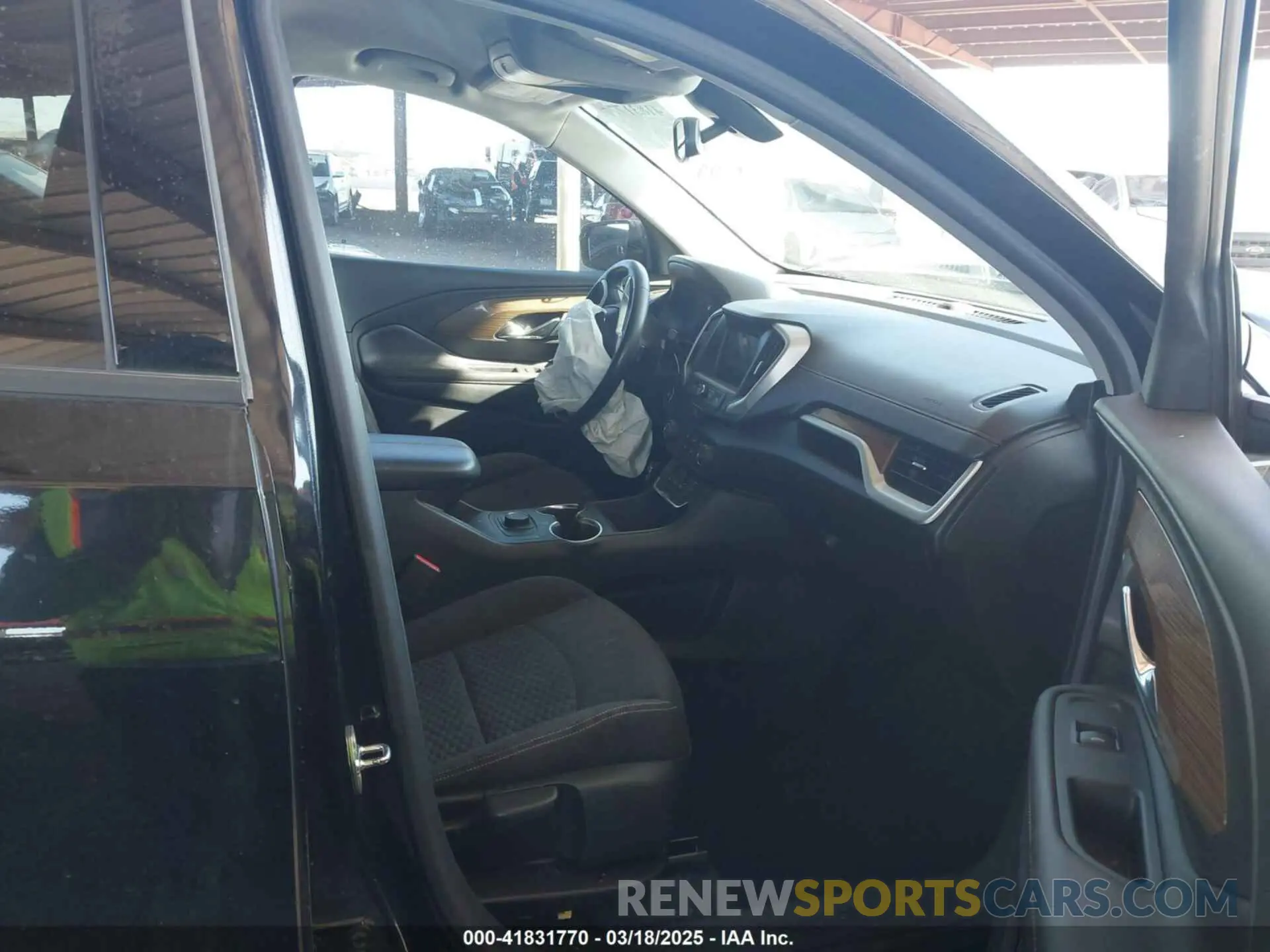 5 Photograph of a damaged car 3GKALMEV1KL155433 GMC TERRAIN 2019