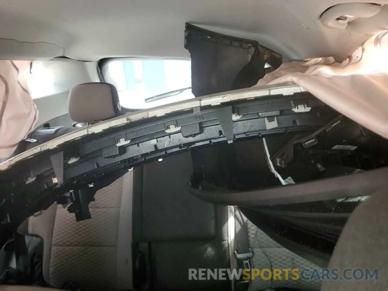 10 Photograph of a damaged car 3GKALMEV1KL159580 GMC TERRAIN 2019