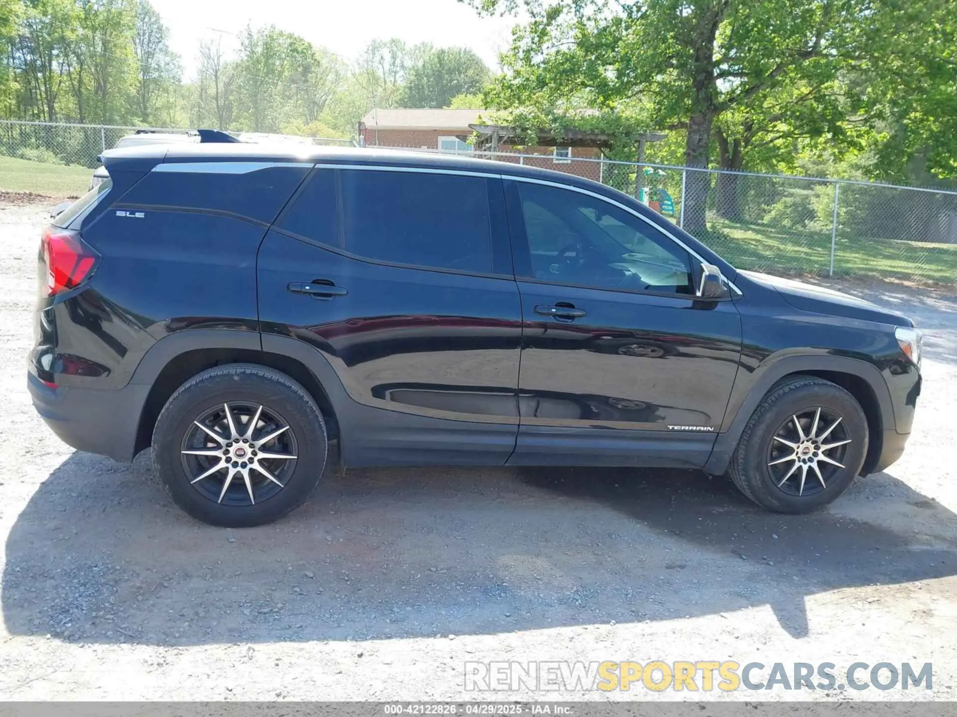 13 Photograph of a damaged car 3GKALMEV1KL166304 GMC TERRAIN 2019