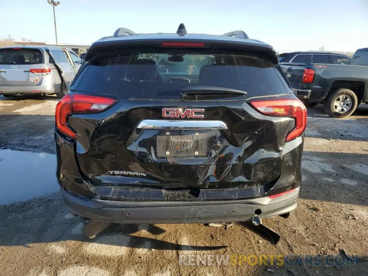 6 Photograph of a damaged car 3GKALMEV1KL225593 GMC TERRAIN 2019