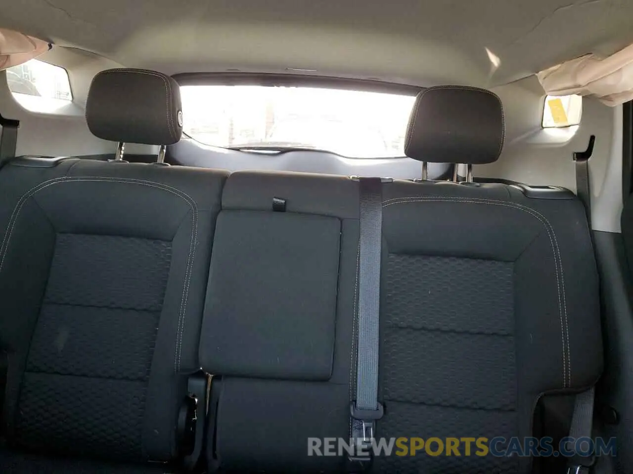 10 Photograph of a damaged car 3GKALMEV1KL229210 GMC TERRAIN 2019