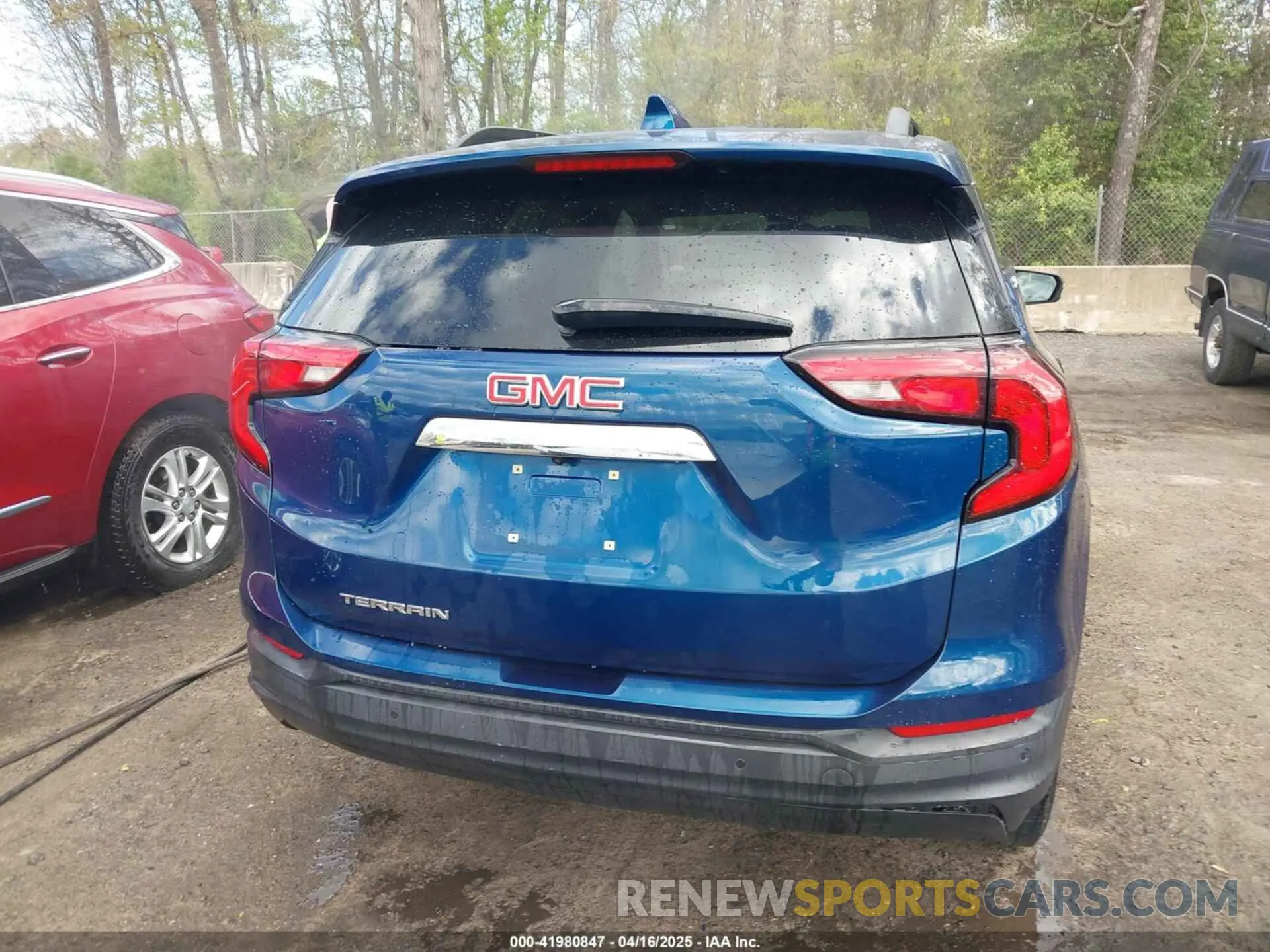 16 Photograph of a damaged car 3GKALMEV1KL243530 GMC TERRAIN 2019