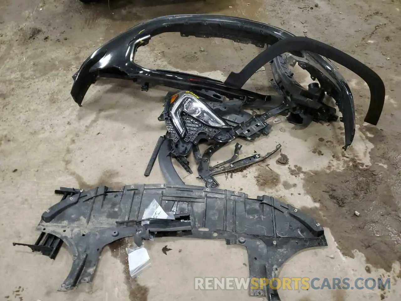 13 Photograph of a damaged car 3GKALMEV1KL281937 GMC TERRAIN 2019