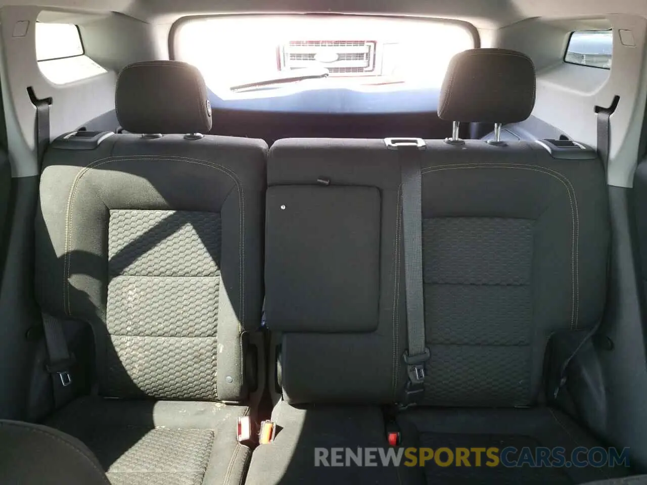 10 Photograph of a damaged car 3GKALMEV1KL356278 GMC TERRAIN 2019