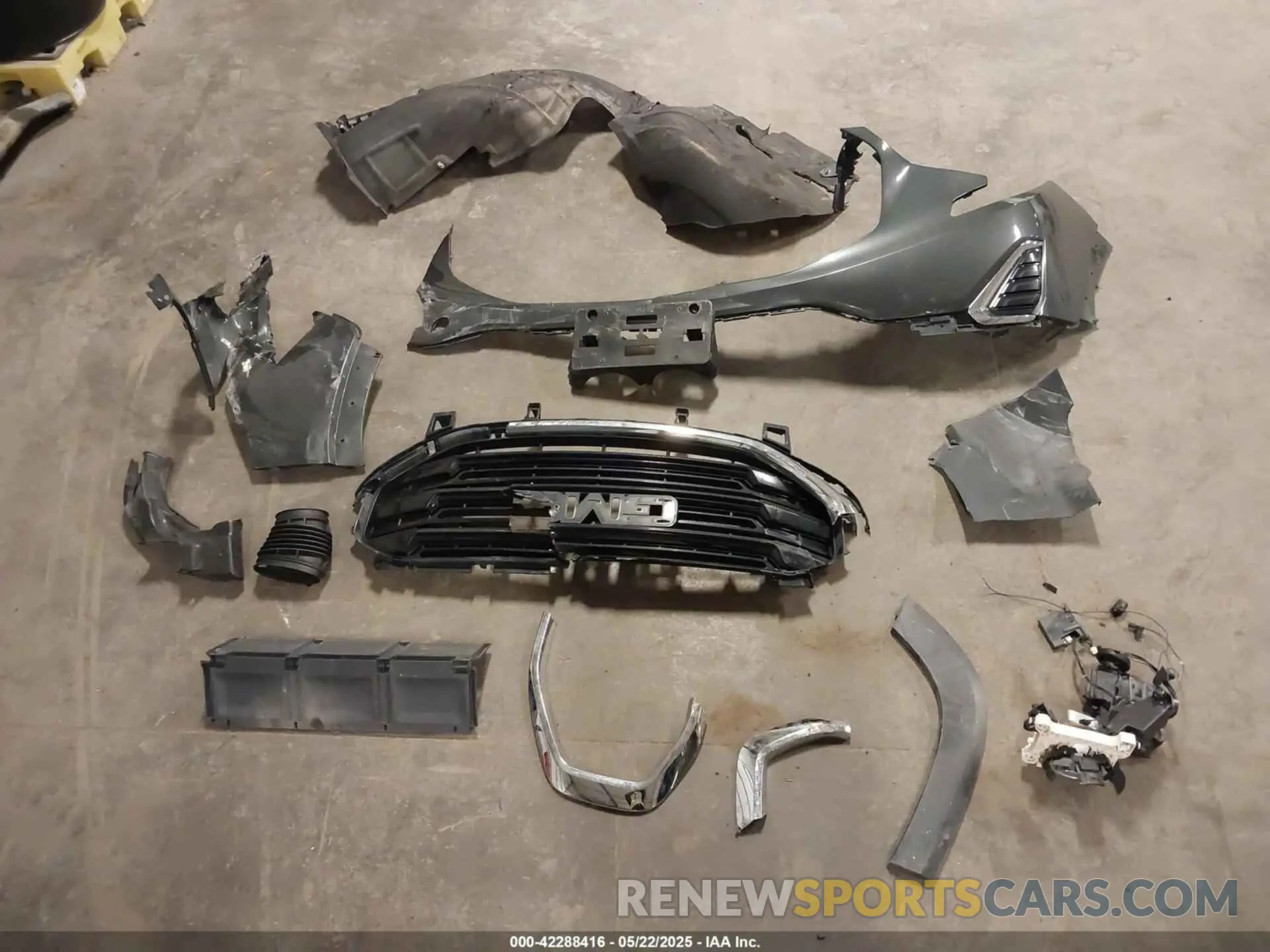 12 Photograph of a damaged car 3GKALMEV1KL397154 GMC TERRAIN 2019