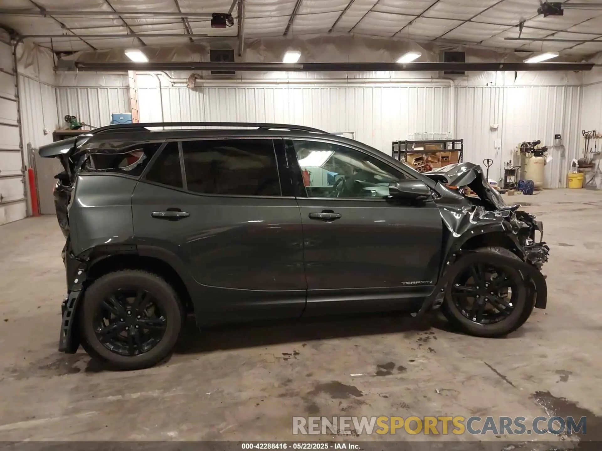 14 Photograph of a damaged car 3GKALMEV1KL397154 GMC TERRAIN 2019