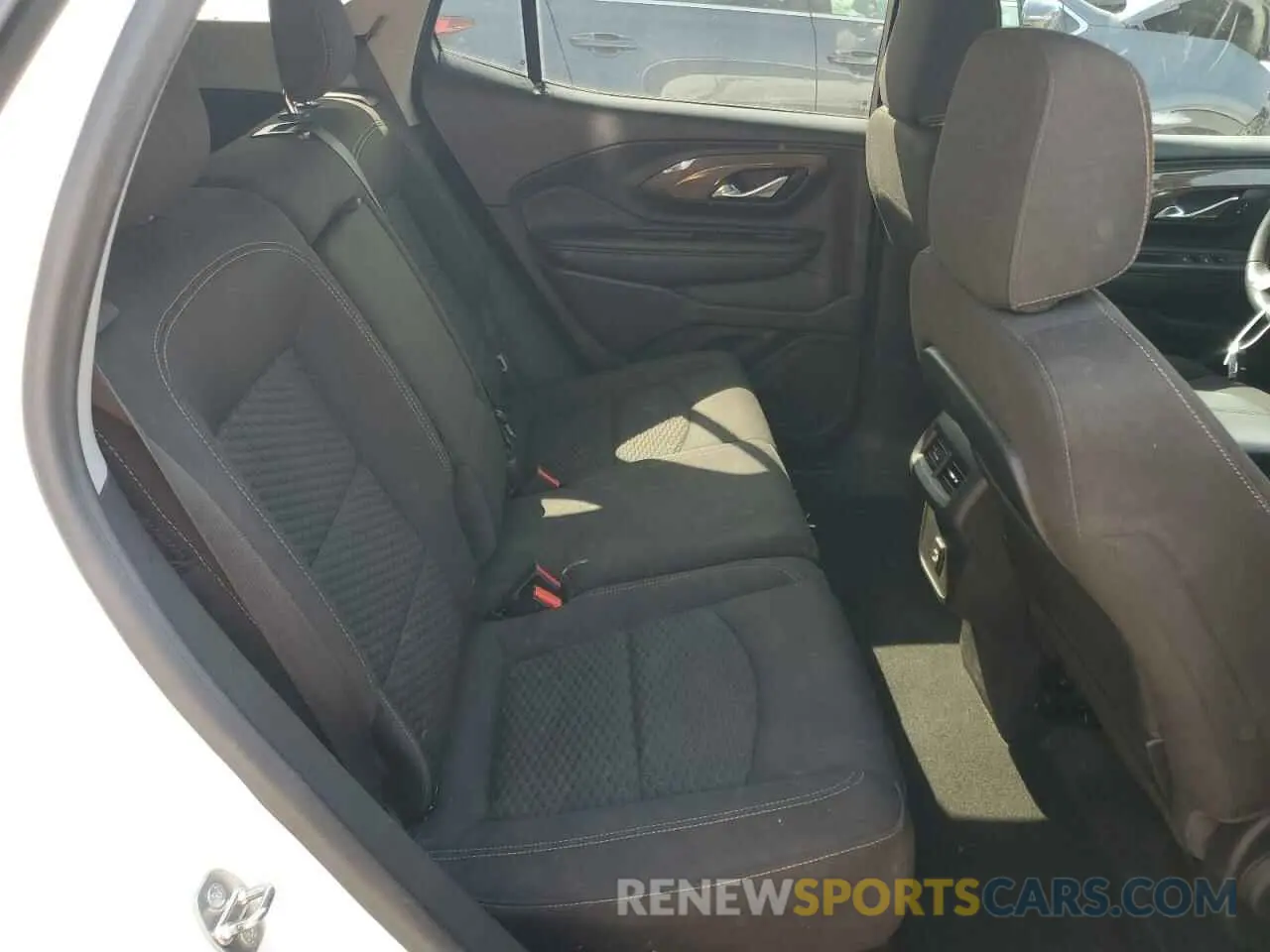 11 Photograph of a damaged car 3GKALMEV2KL208334 GMC TERRAIN 2019