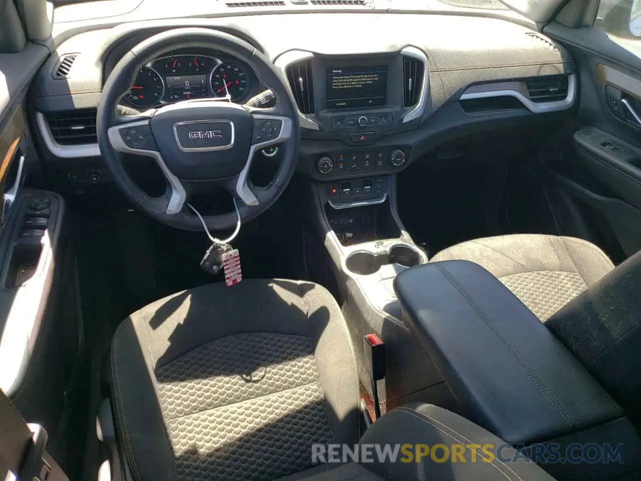 8 Photograph of a damaged car 3GKALMEV2KL249787 GMC TERRAIN 2019