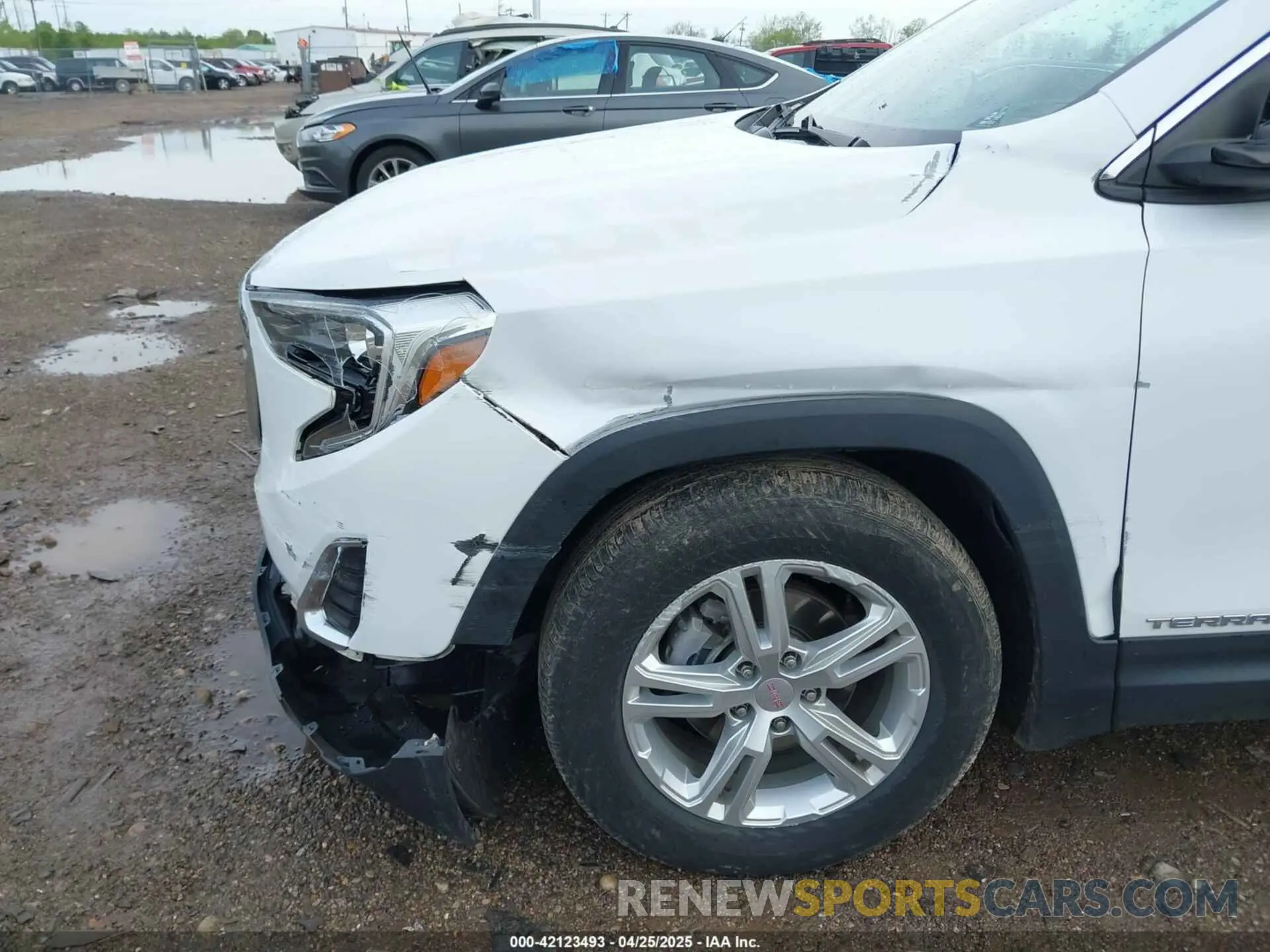 6 Photograph of a damaged car 3GKALMEV2KL332278 GMC TERRAIN 2019