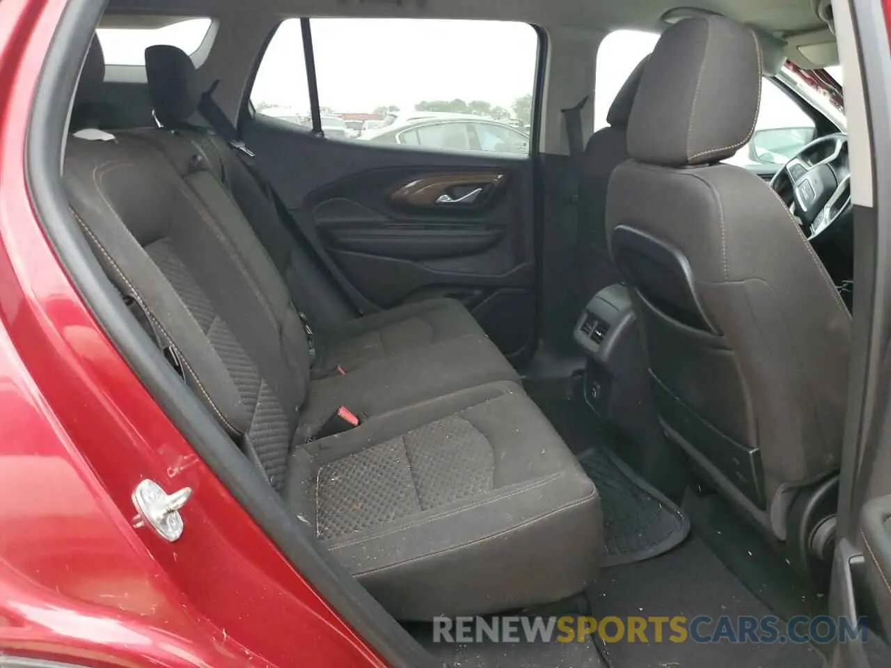 11 Photograph of a damaged car 3GKALMEV2KL367595 GMC TERRAIN 2019