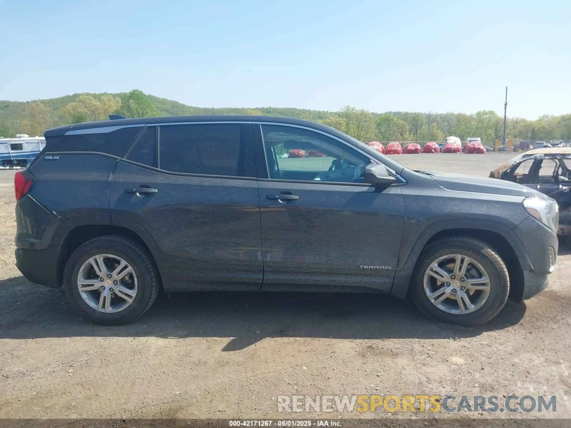 13 Photograph of a damaged car 3GKALMEV3KL108517 GMC TERRAIN 2019