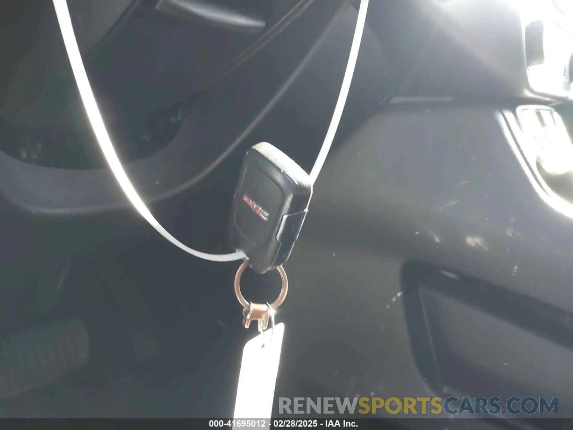 11 Photograph of a damaged car 3GKALMEV3KL298870 GMC TERRAIN 2019