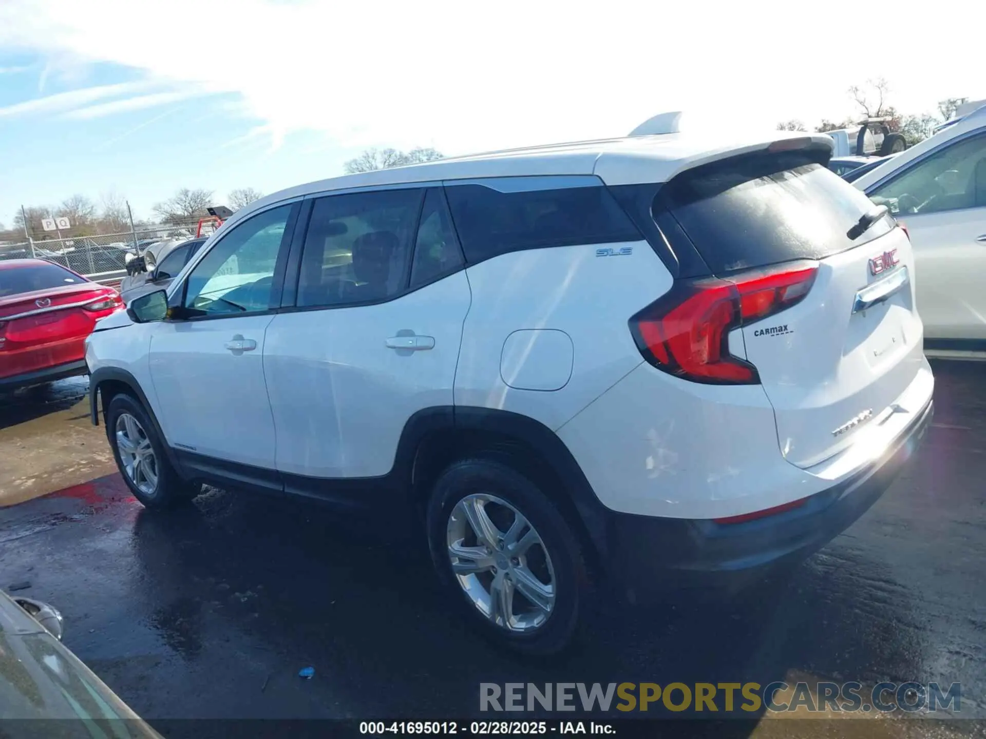 15 Photograph of a damaged car 3GKALMEV3KL298870 GMC TERRAIN 2019