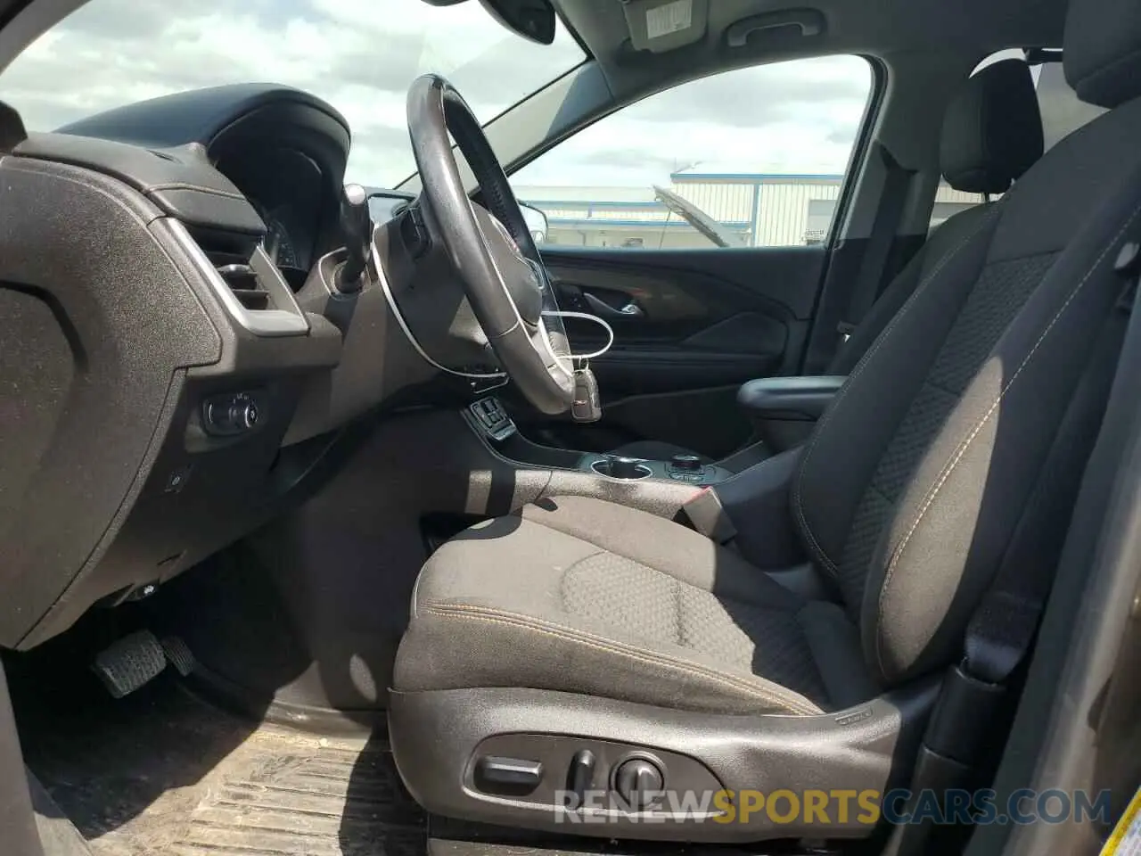 7 Photograph of a damaged car 3GKALMEV3KL309429 GMC TERRAIN 2019