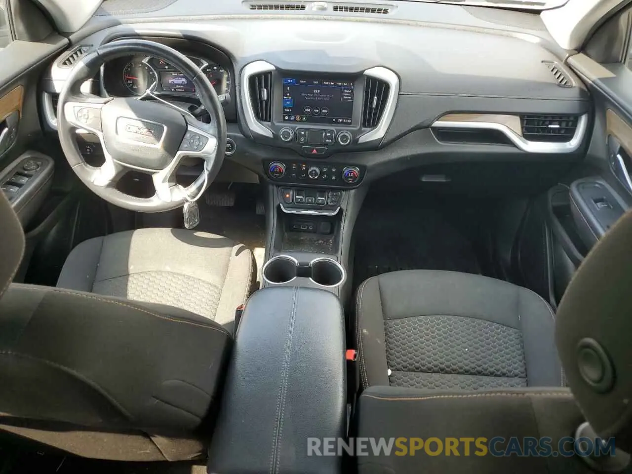 8 Photograph of a damaged car 3GKALMEV3KL309429 GMC TERRAIN 2019