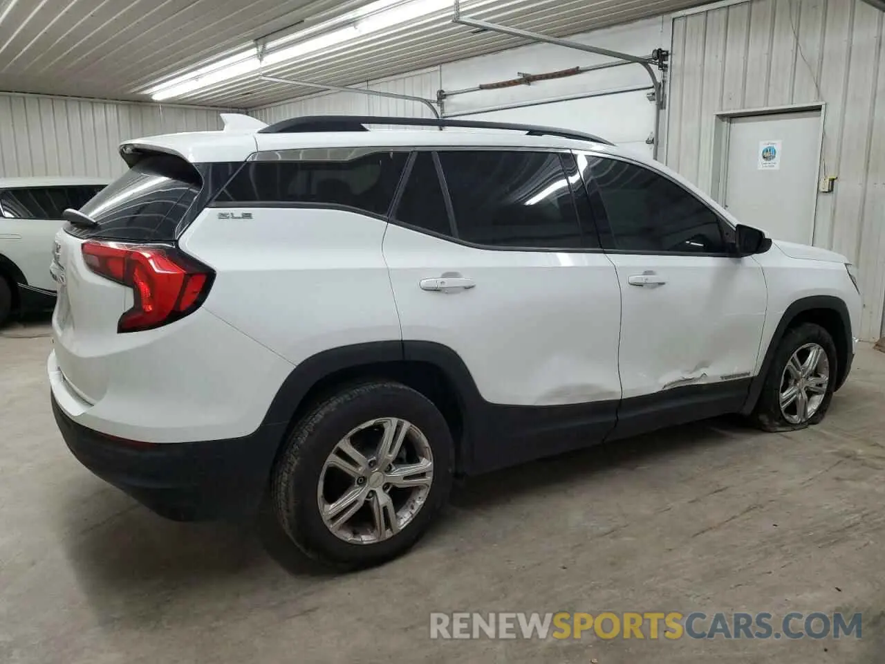 3 Photograph of a damaged car 3GKALMEV3KL396202 GMC TERRAIN 2019
